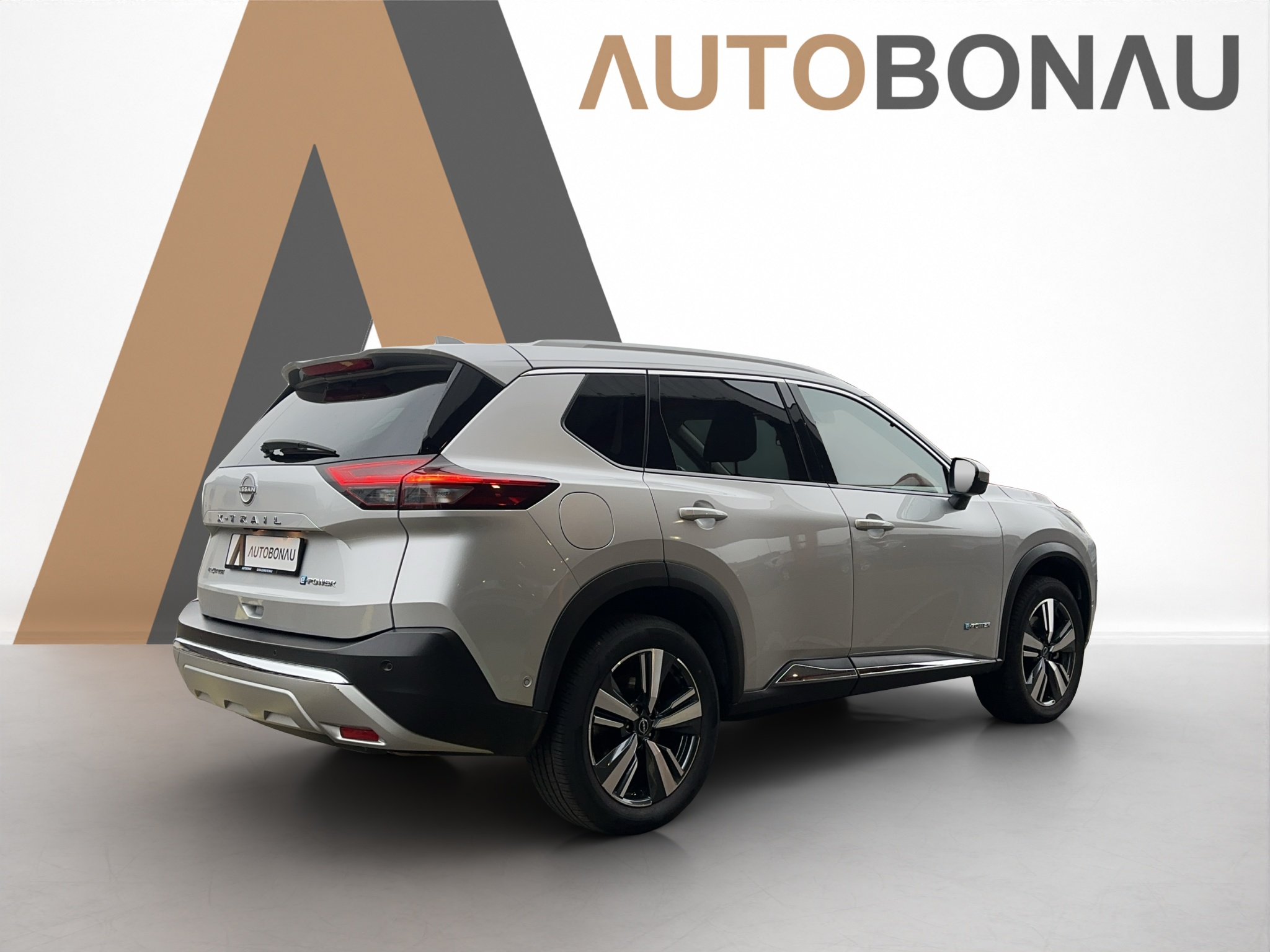 listing desktop thumbnail image 4