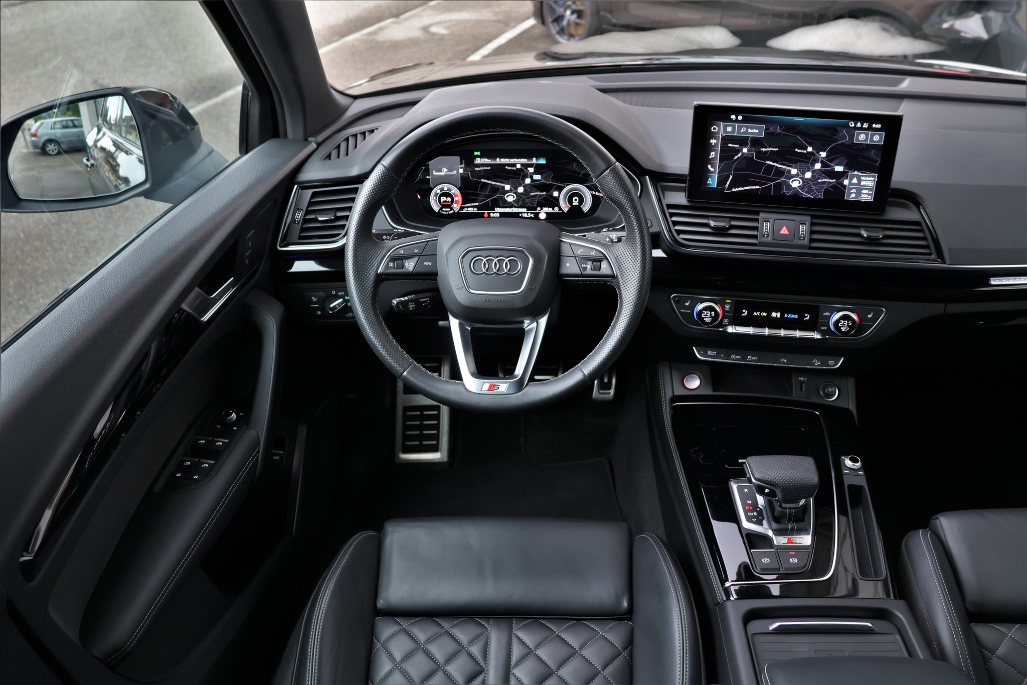 listing desktop thumbnail image 10