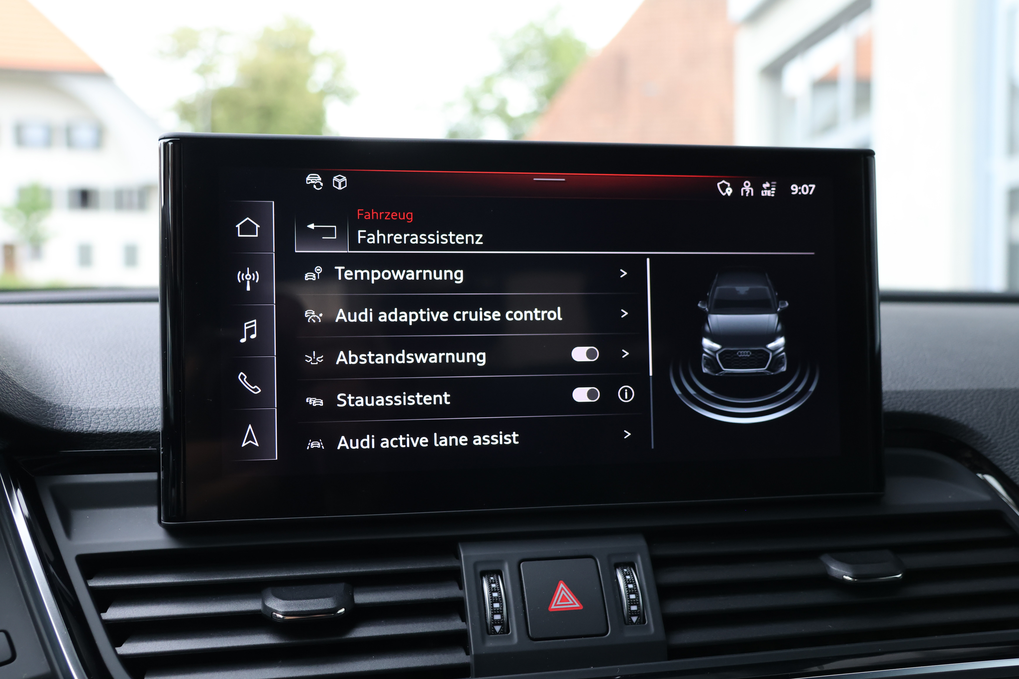 listing desktop thumbnail image 18