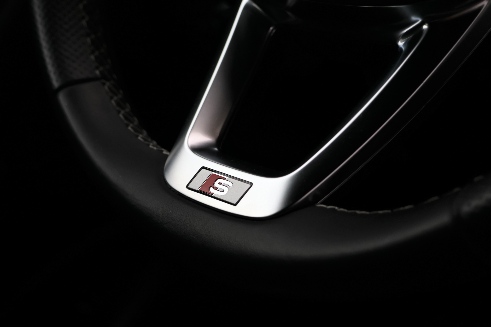 listing desktop thumbnail image 15