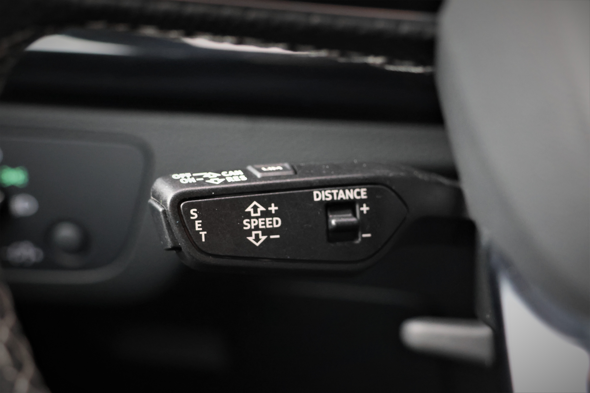 listing desktop thumbnail image 21