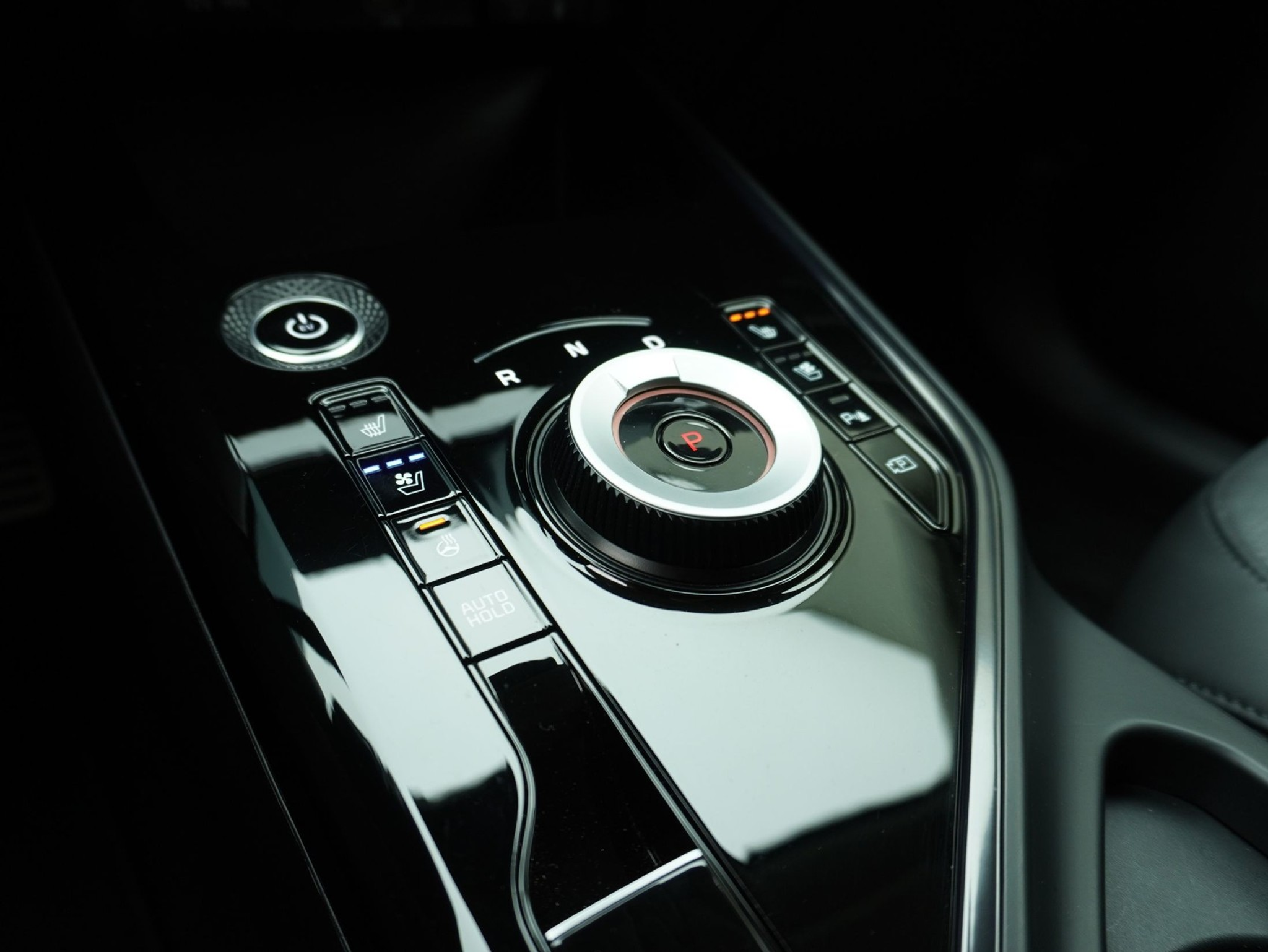 listing desktop thumbnail image 15