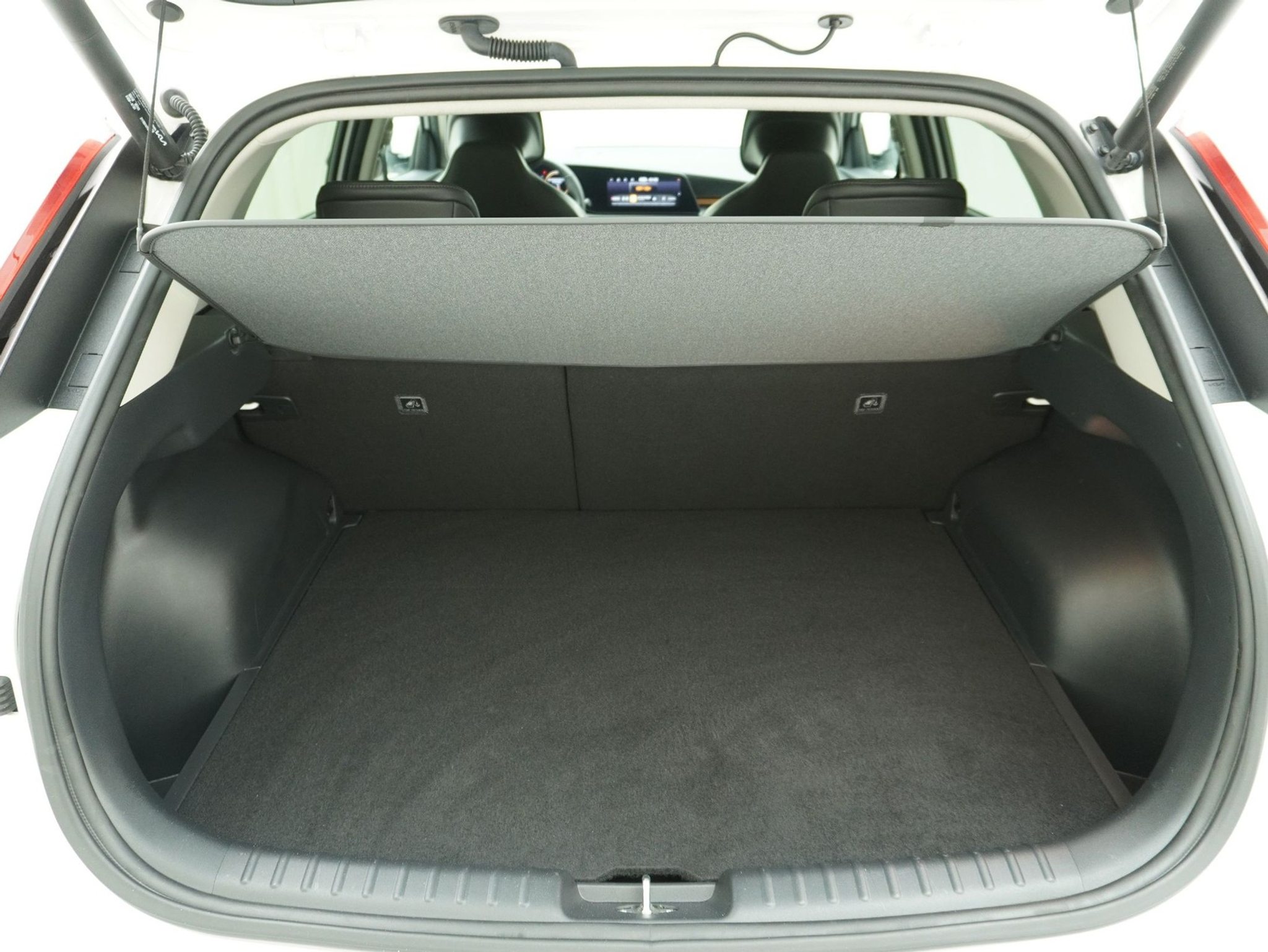 listing desktop thumbnail image 12