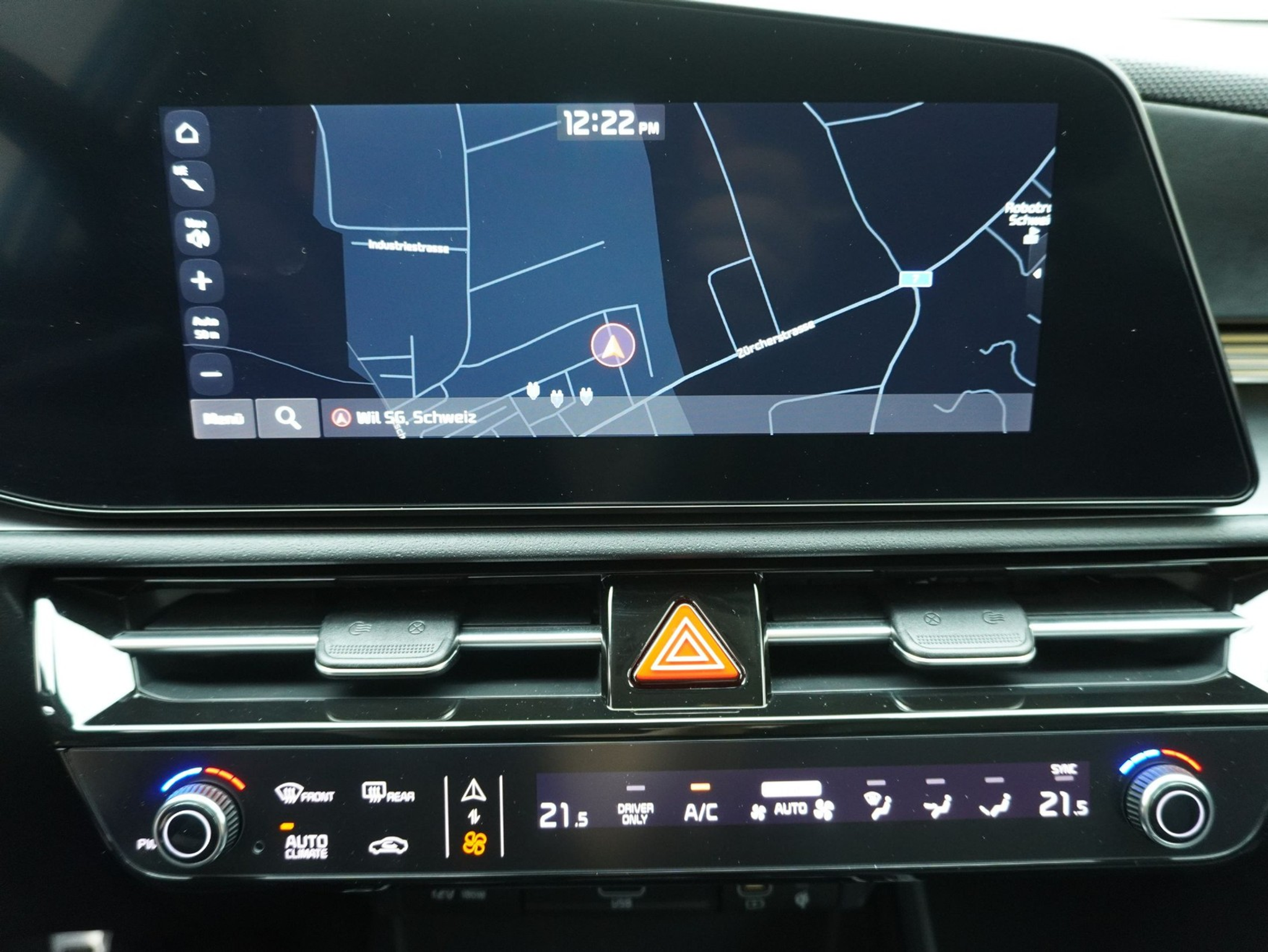 listing desktop thumbnail image 21