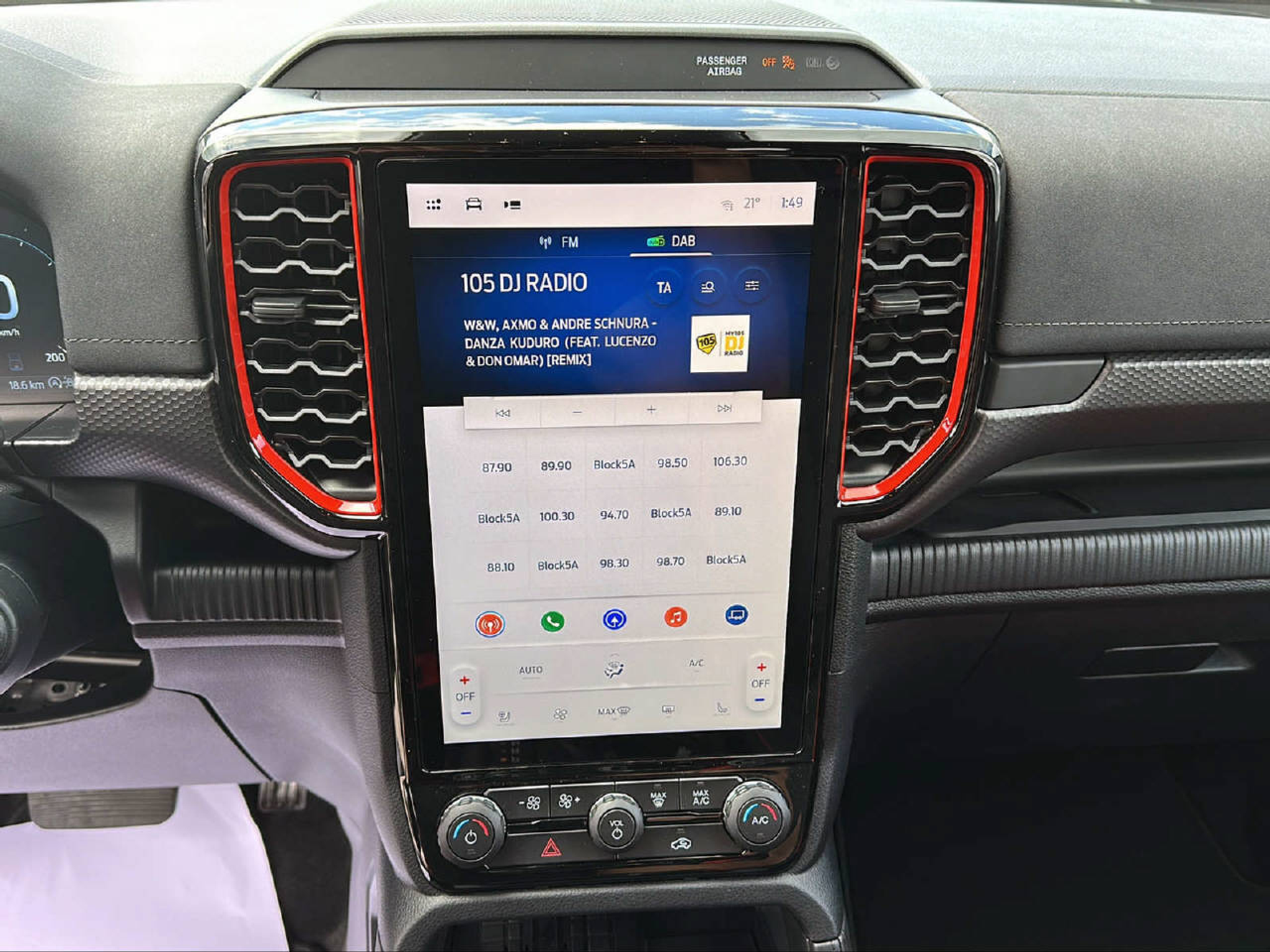 listing desktop thumbnail image 11