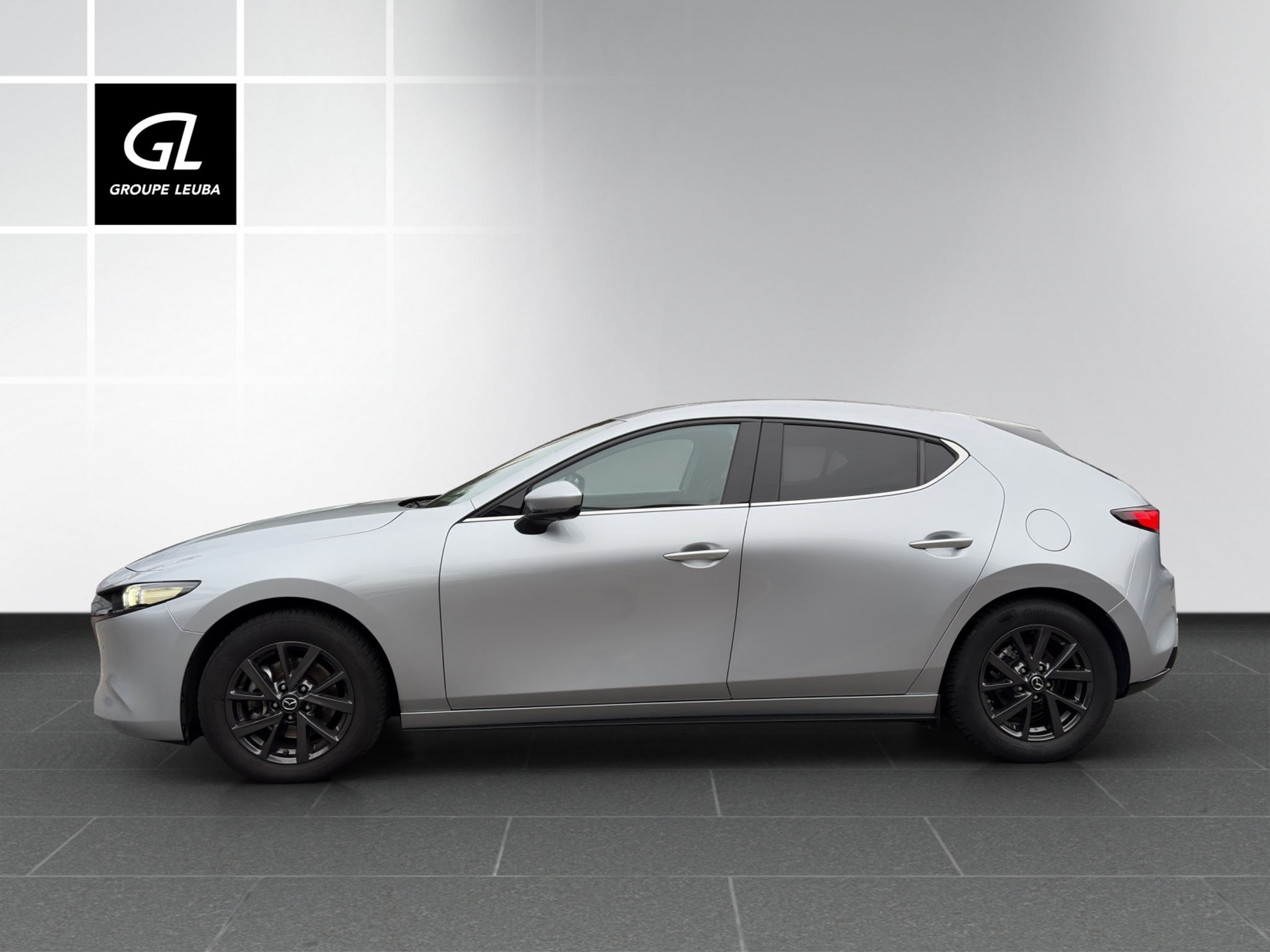 listing desktop thumbnail image 2