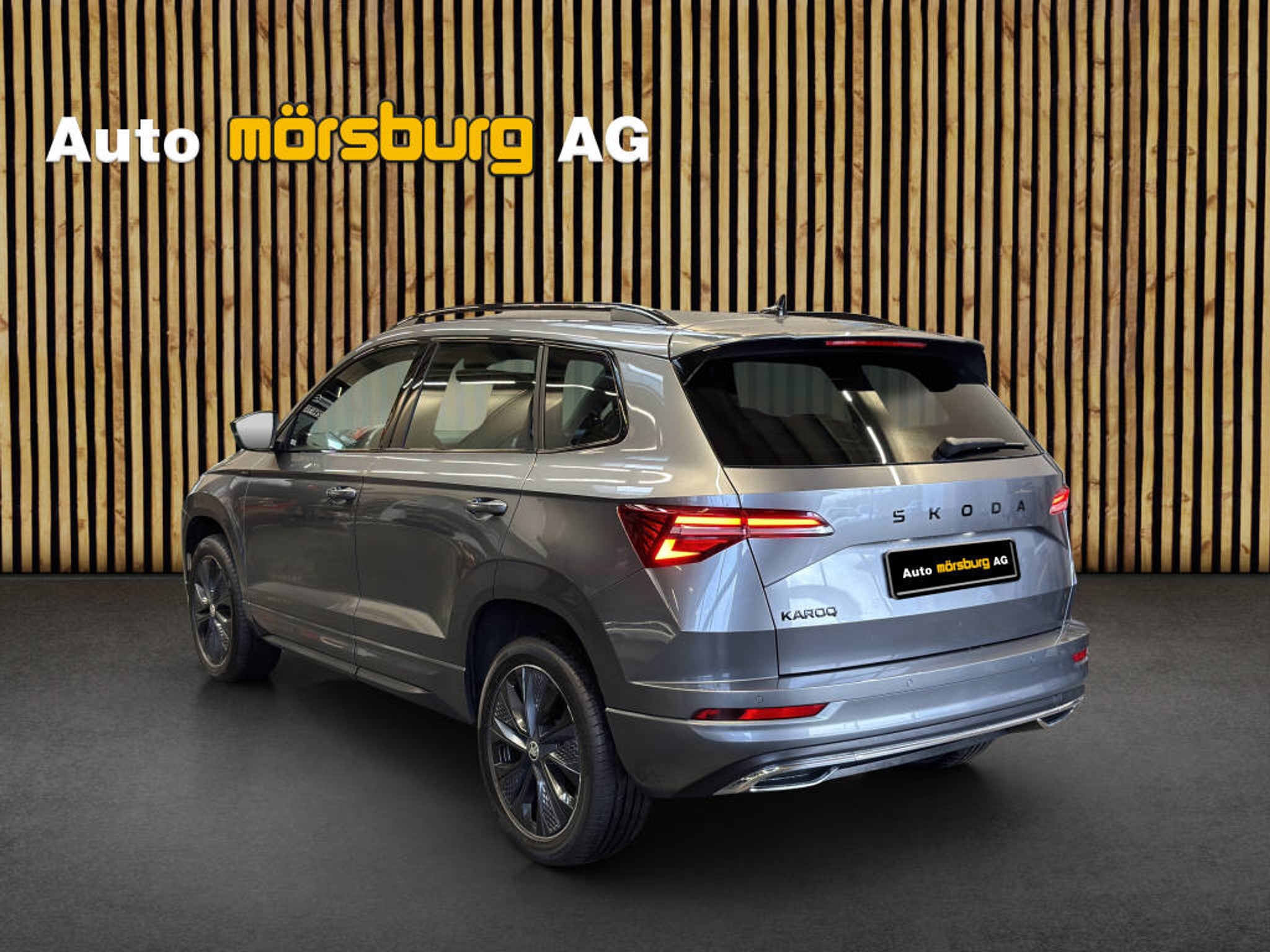 listing desktop thumbnail image 3