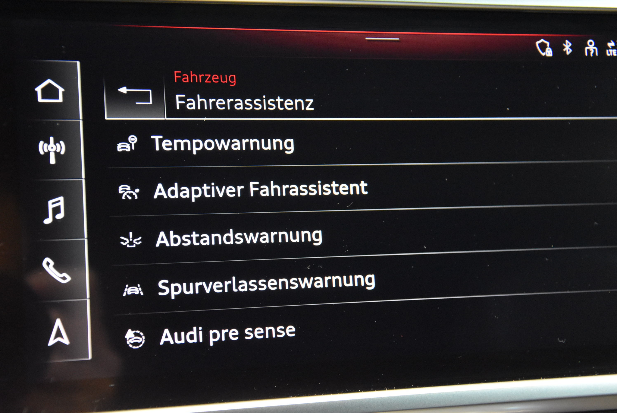 listing desktop thumbnail image 7