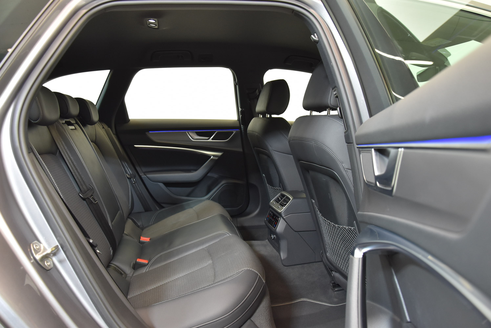 listing desktop thumbnail image 5