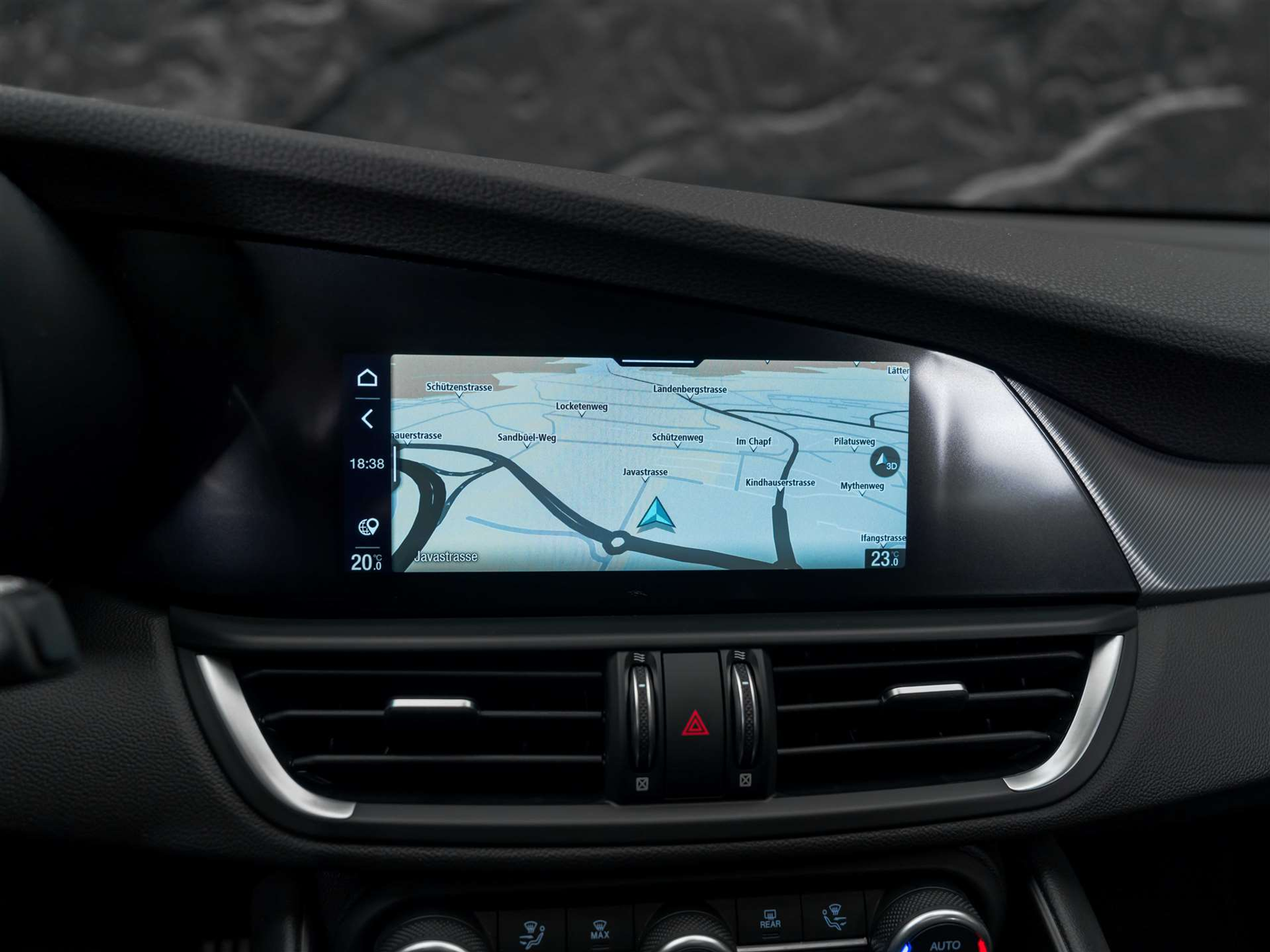 listing desktop thumbnail image 33