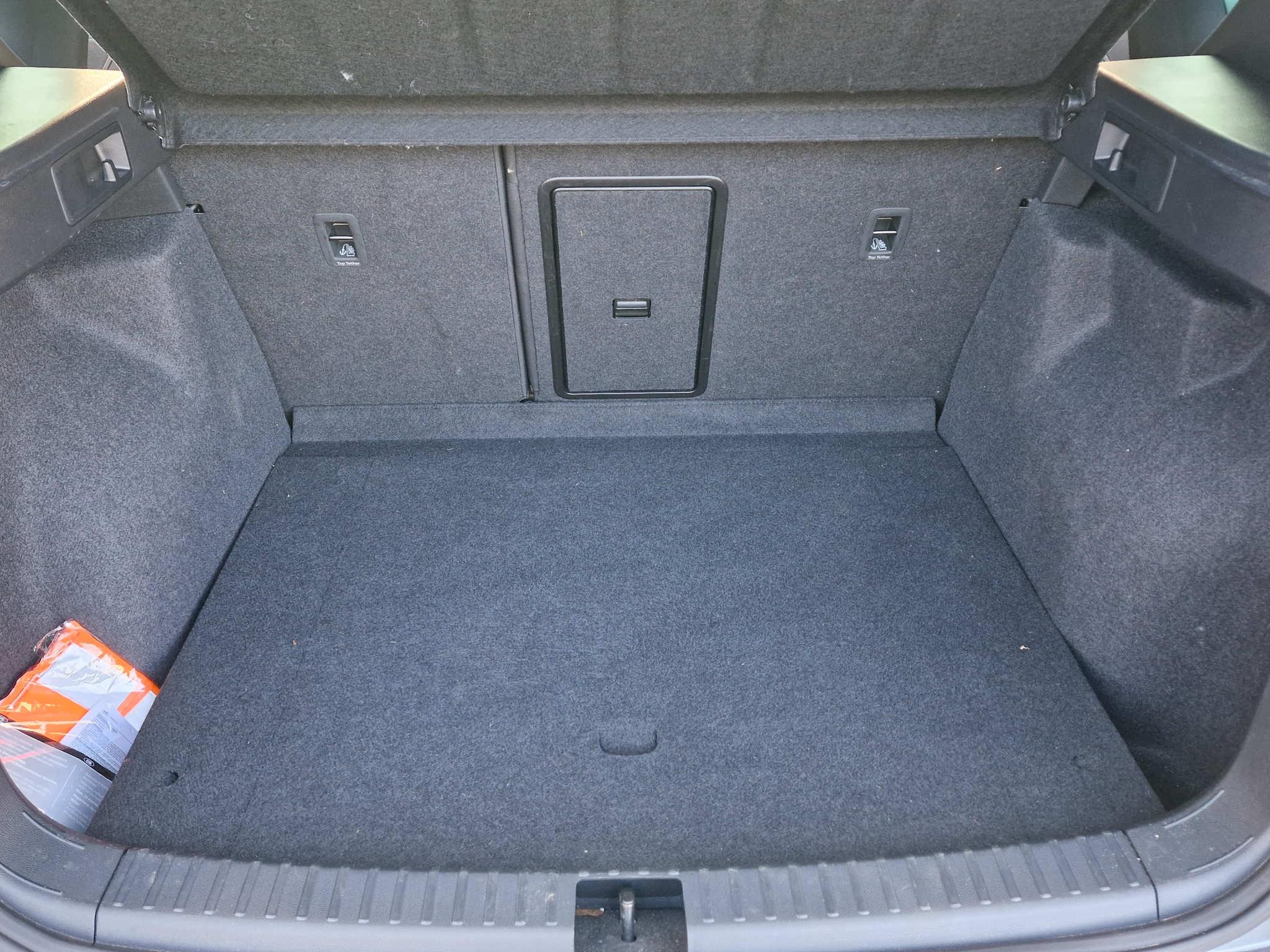 listing desktop thumbnail image 10