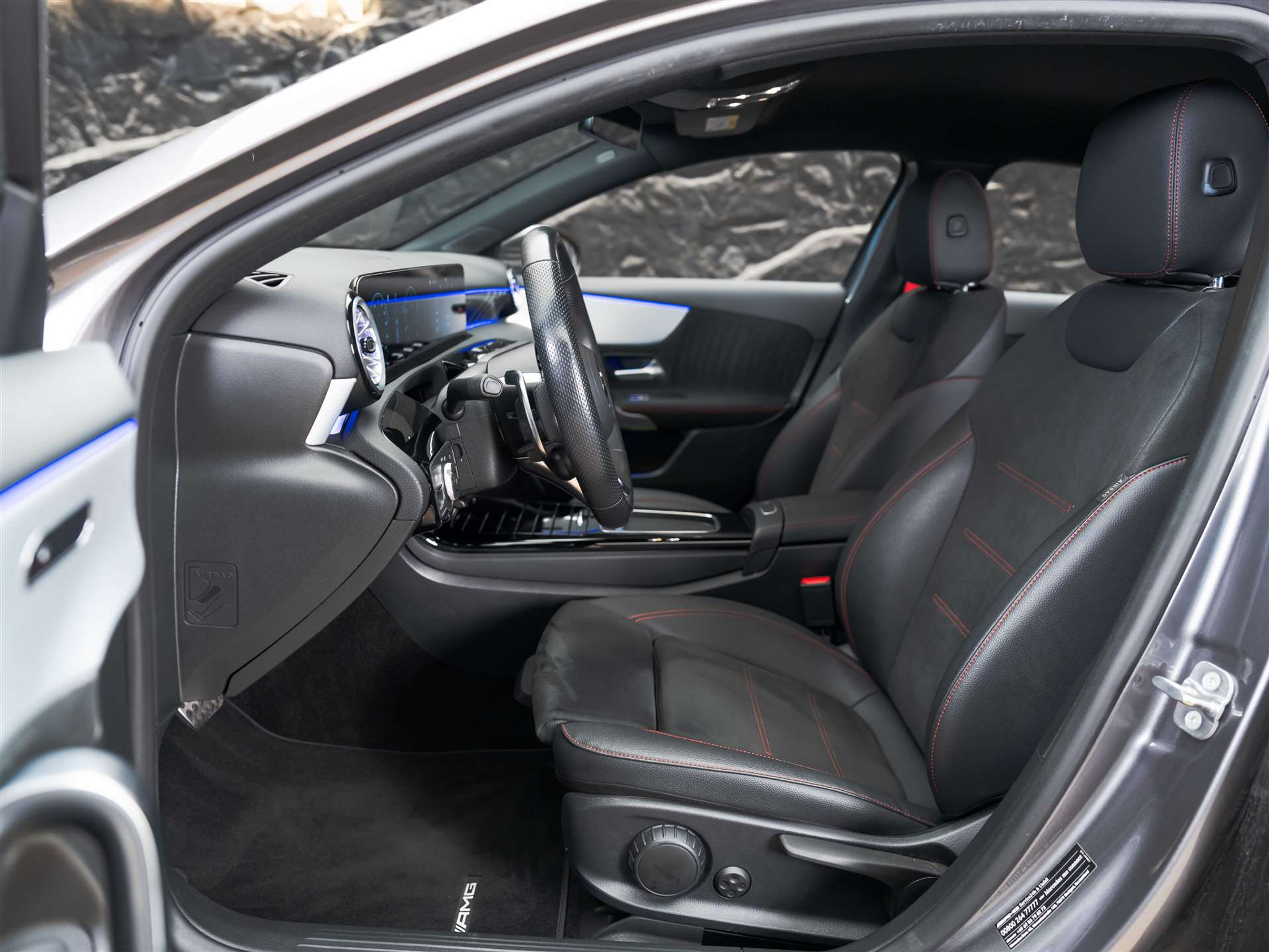 listing desktop thumbnail image 9