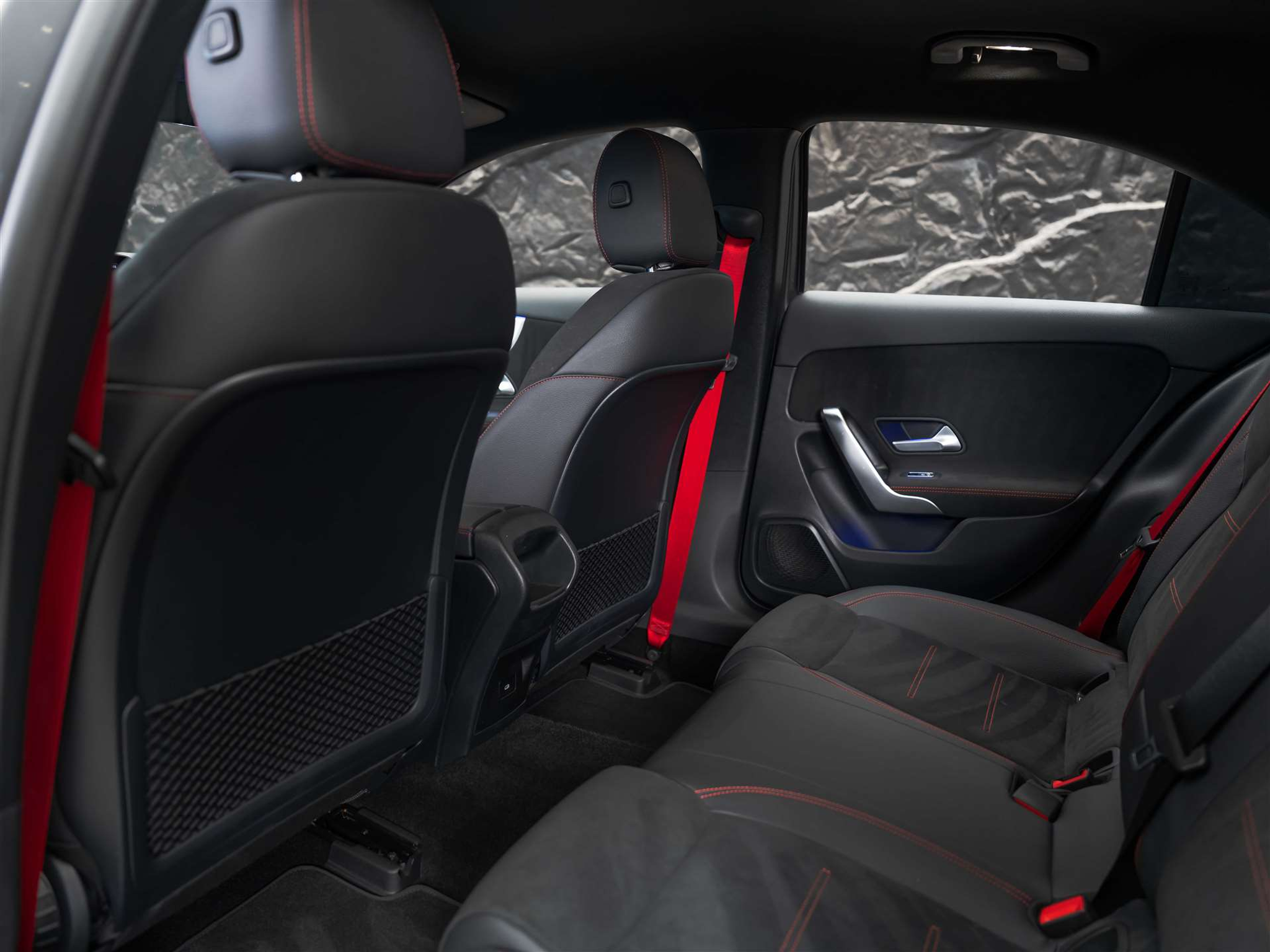 listing desktop thumbnail image 11