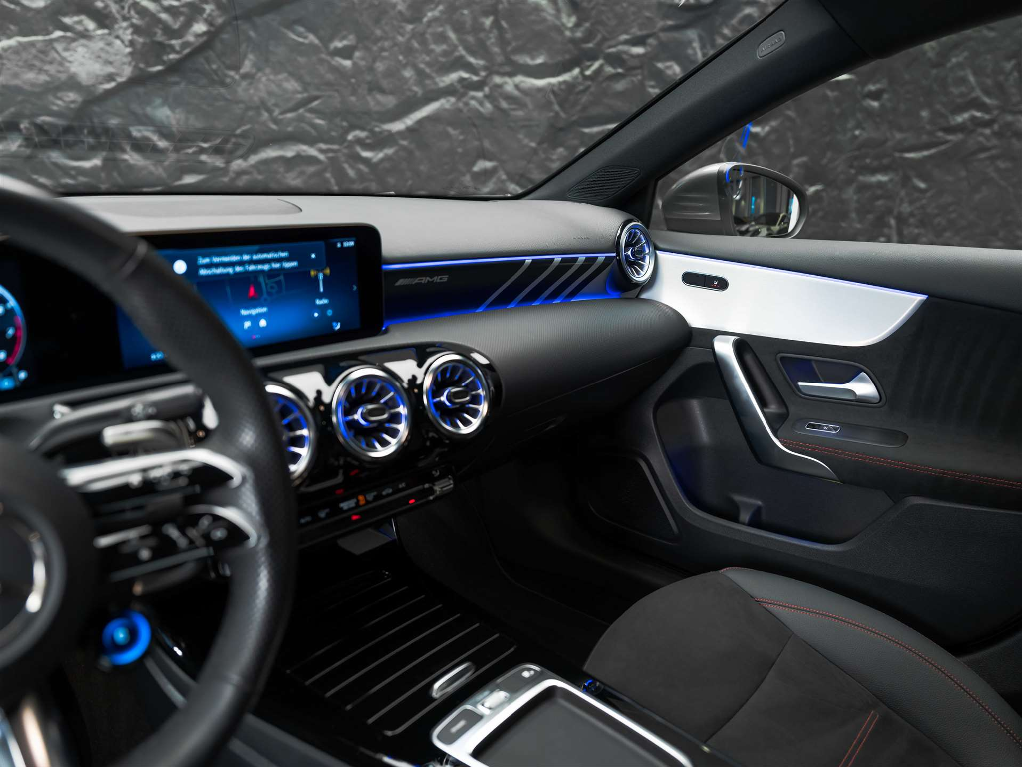 listing desktop thumbnail image 8