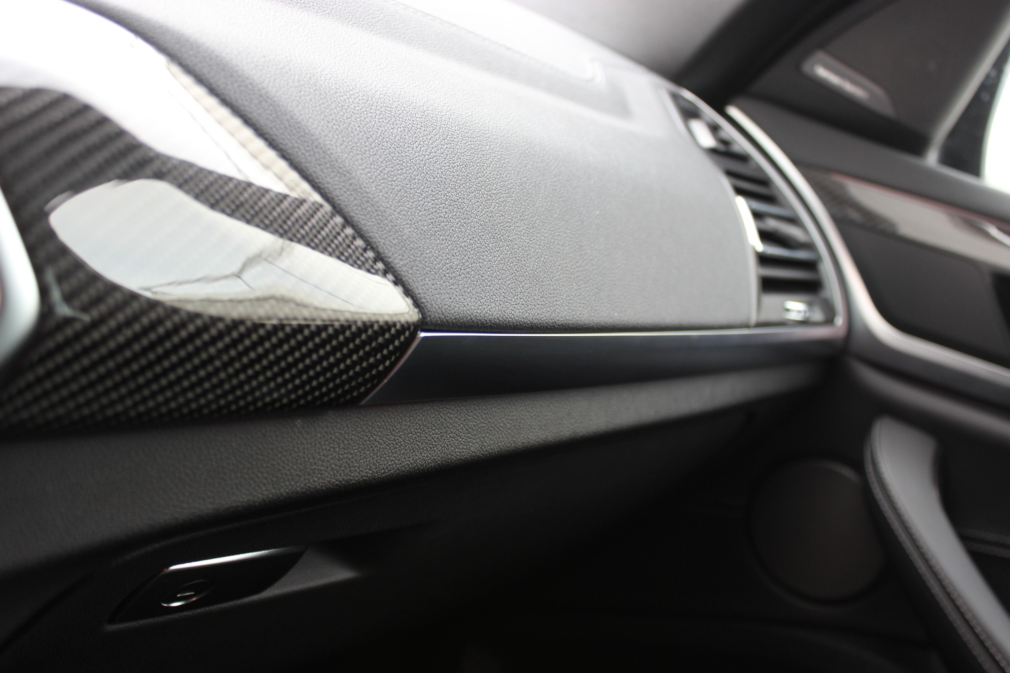 listing desktop thumbnail image 13