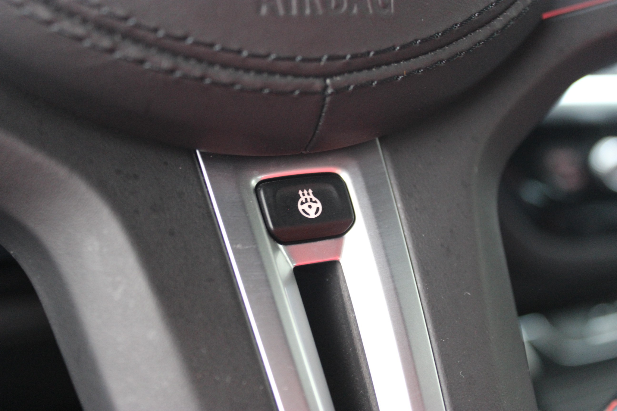 listing desktop thumbnail image 15