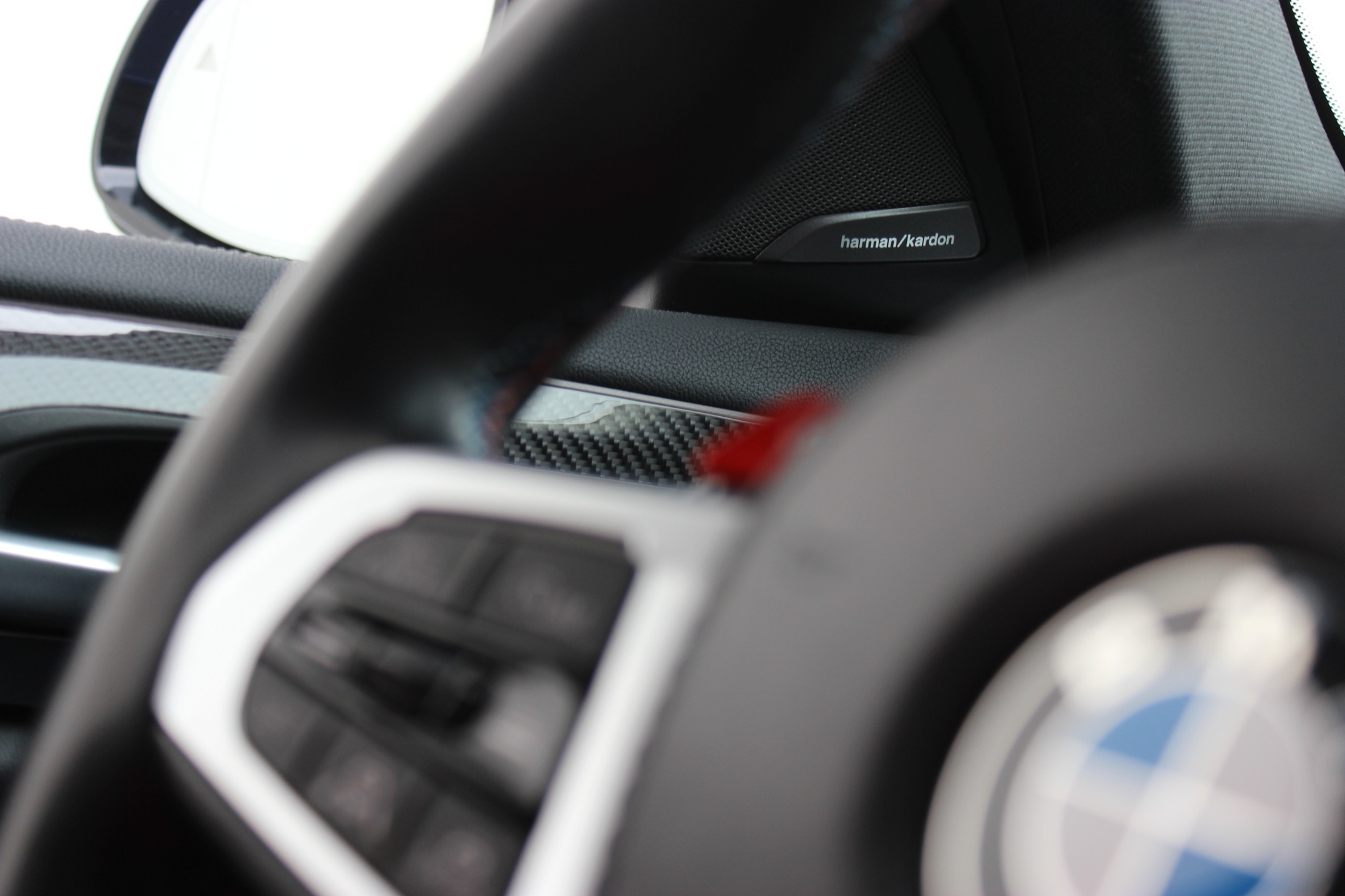 listing desktop thumbnail image 10