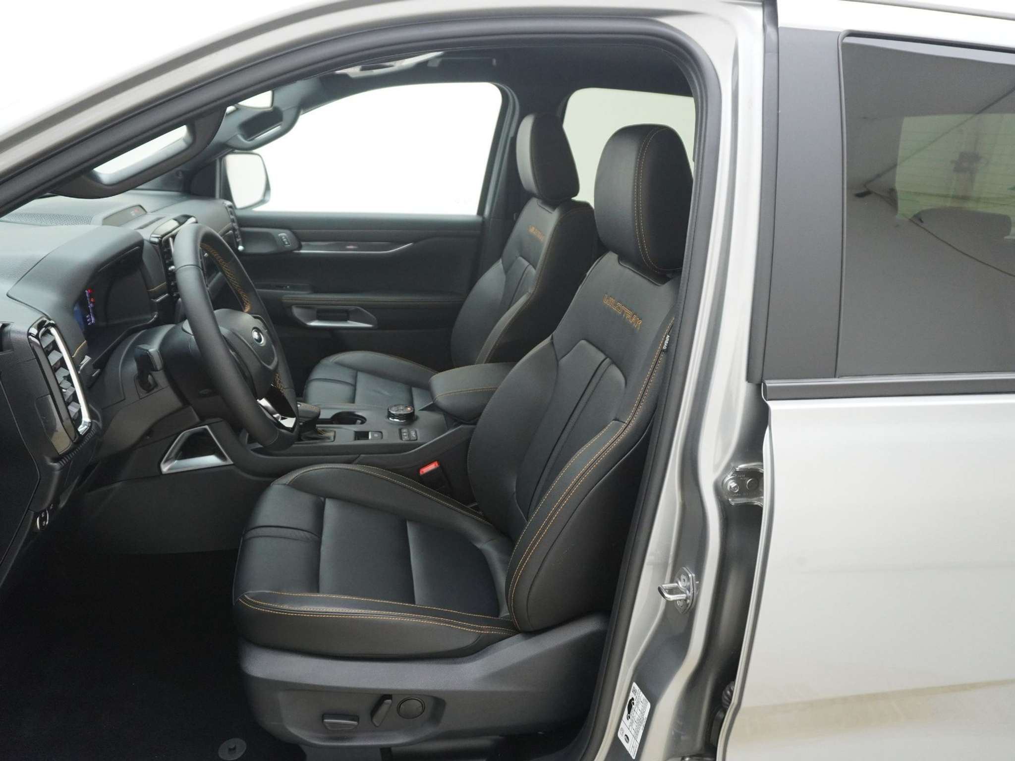 listing desktop thumbnail image 14