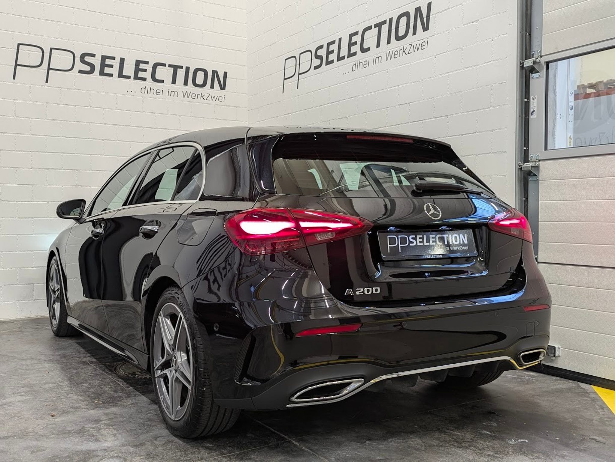 listing desktop thumbnail image 31