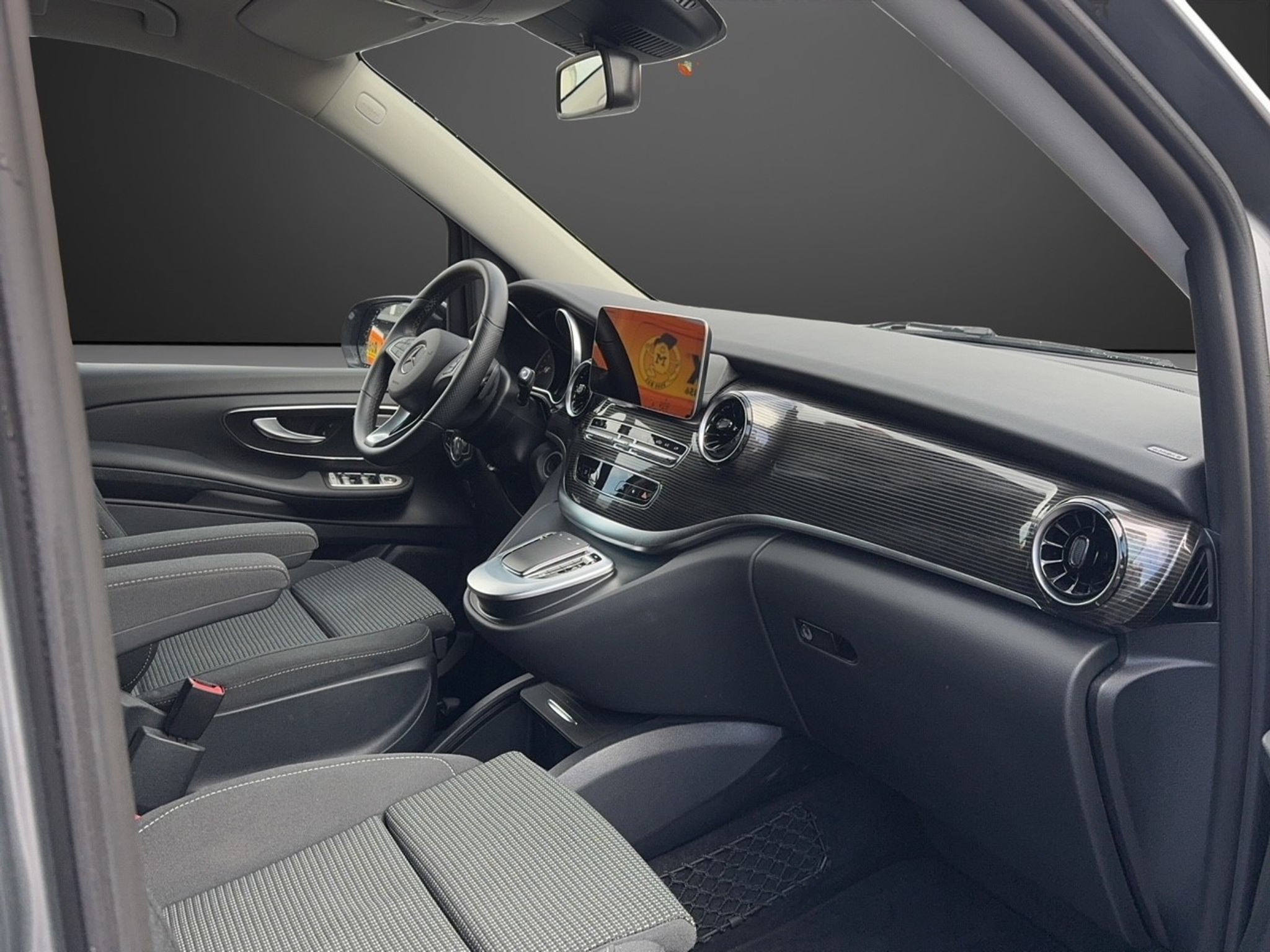 listing desktop thumbnail image 9