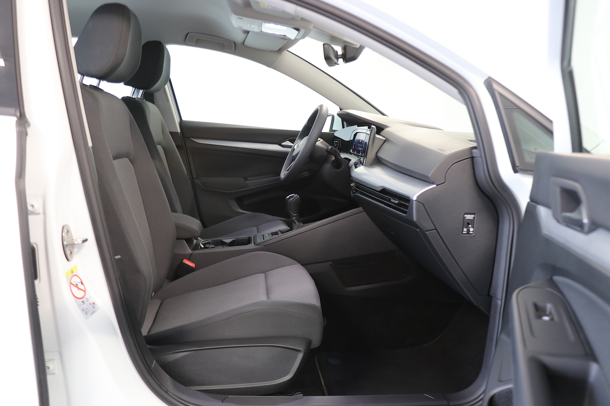 listing desktop thumbnail image 11