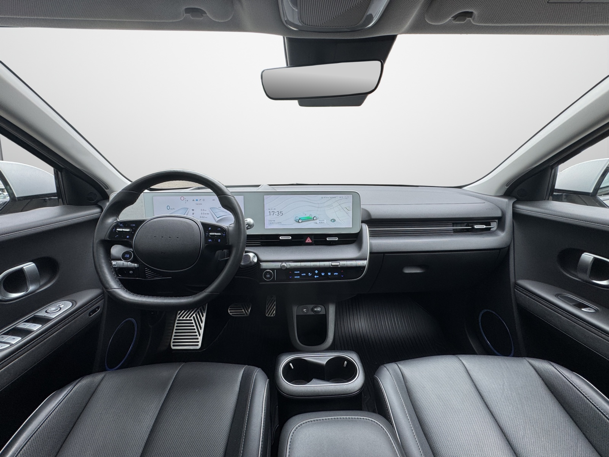 listing desktop thumbnail image 5