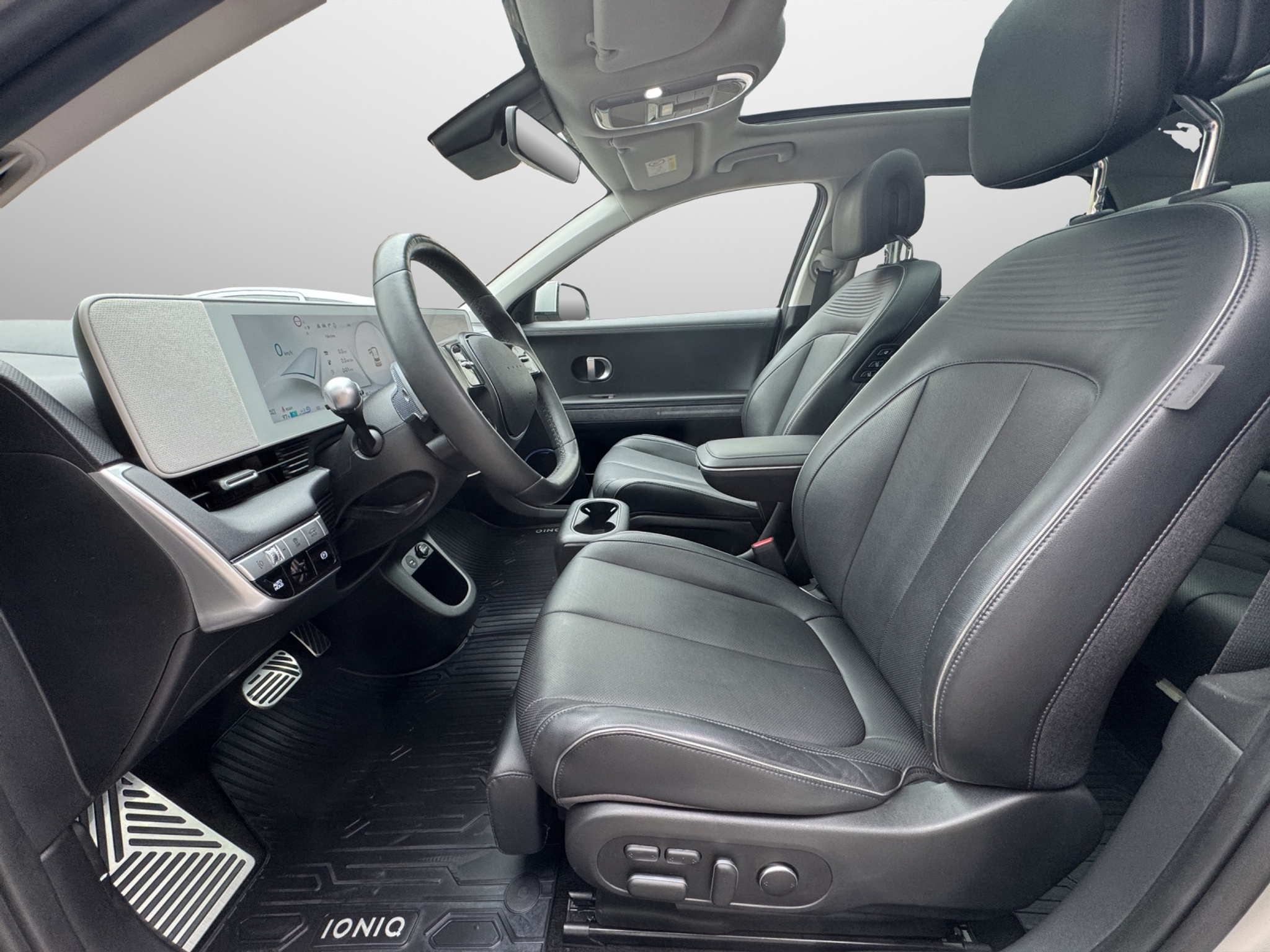 listing desktop thumbnail image 4