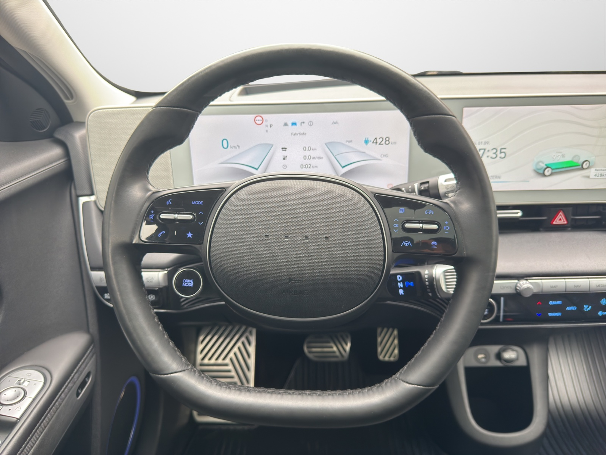 listing desktop thumbnail image 6