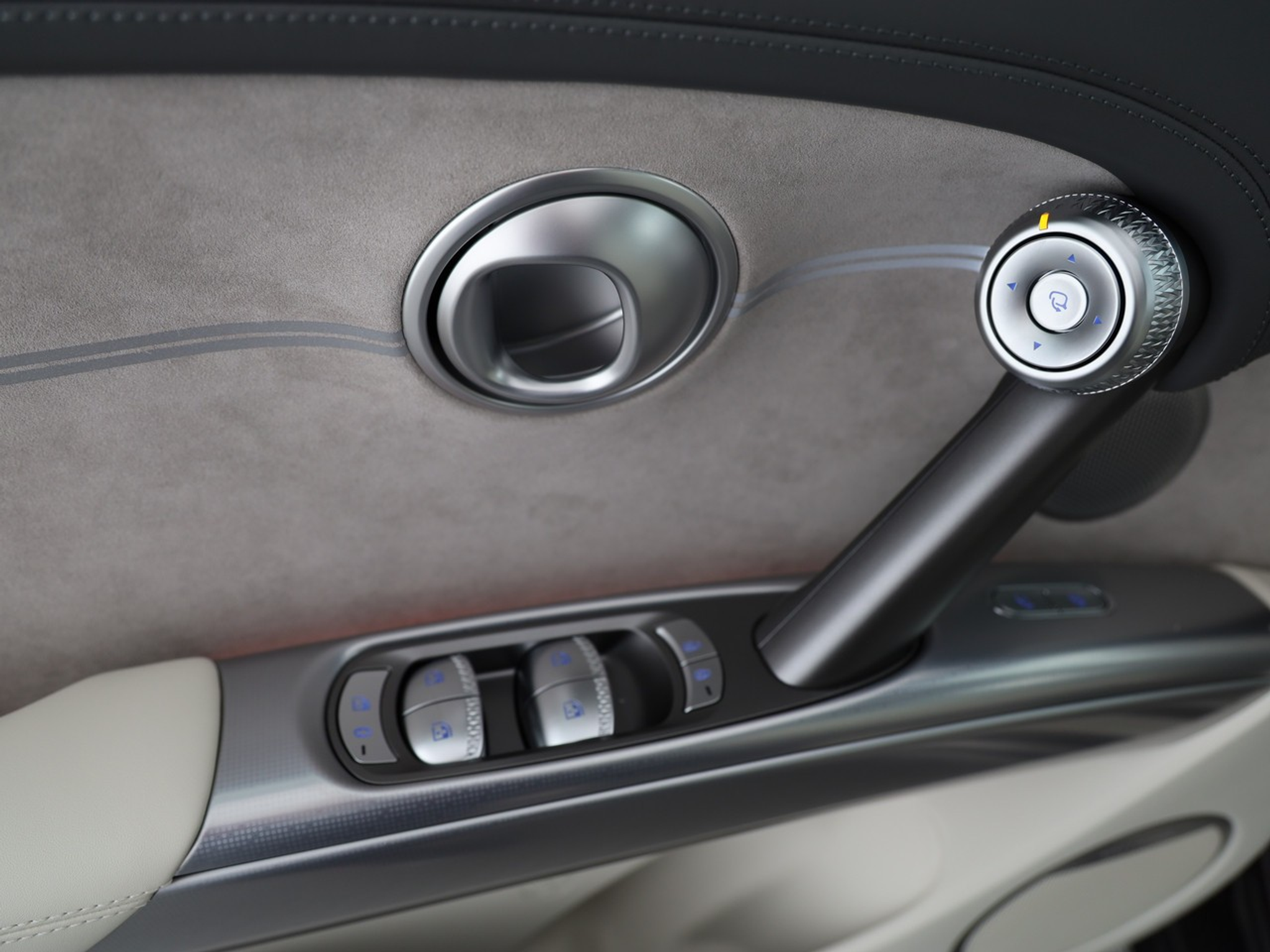 listing desktop thumbnail image 13