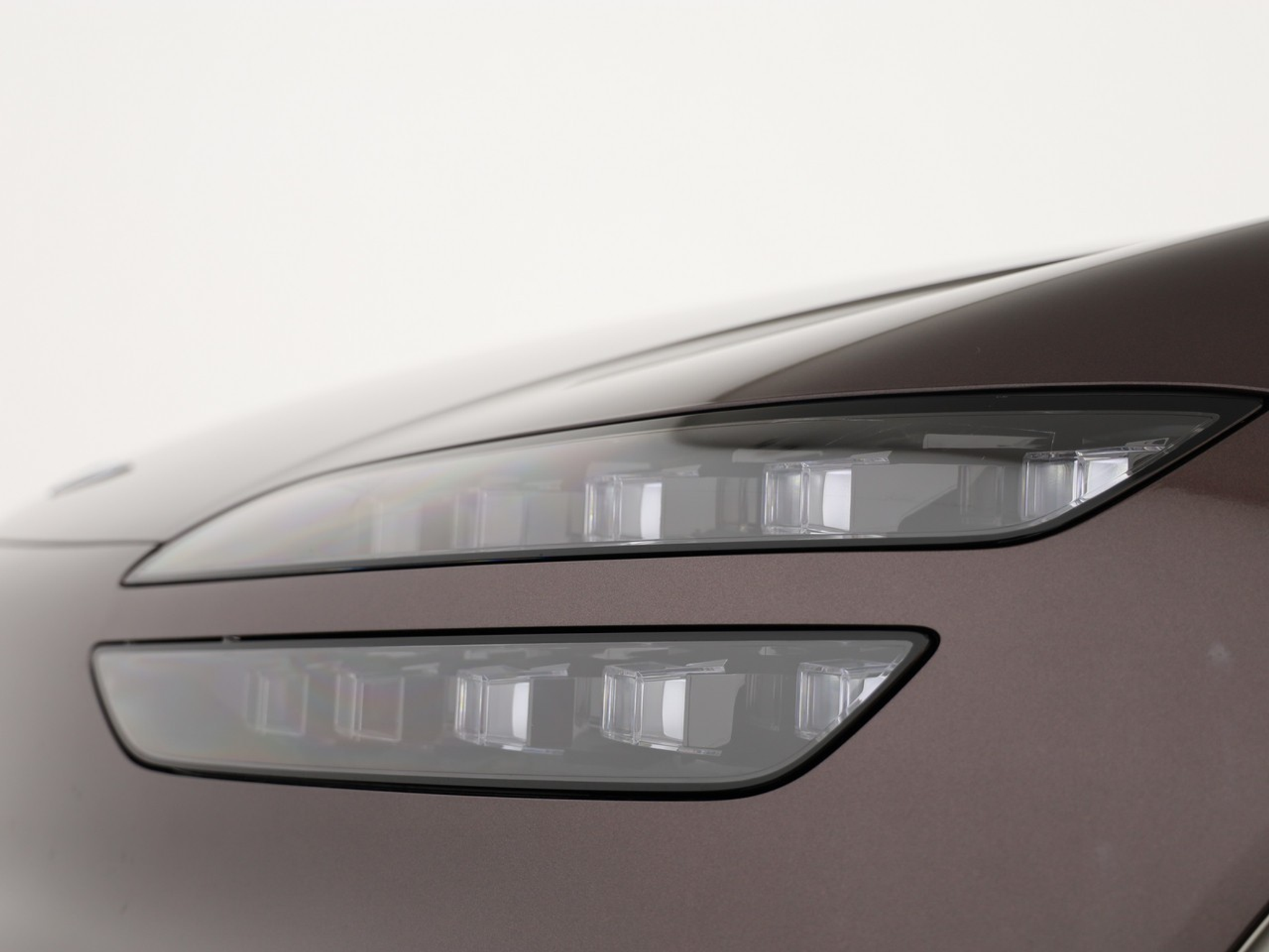 listing desktop thumbnail image 21