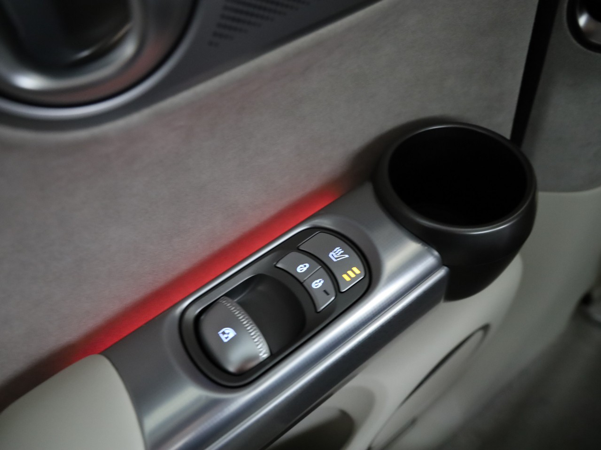 listing desktop thumbnail image 14