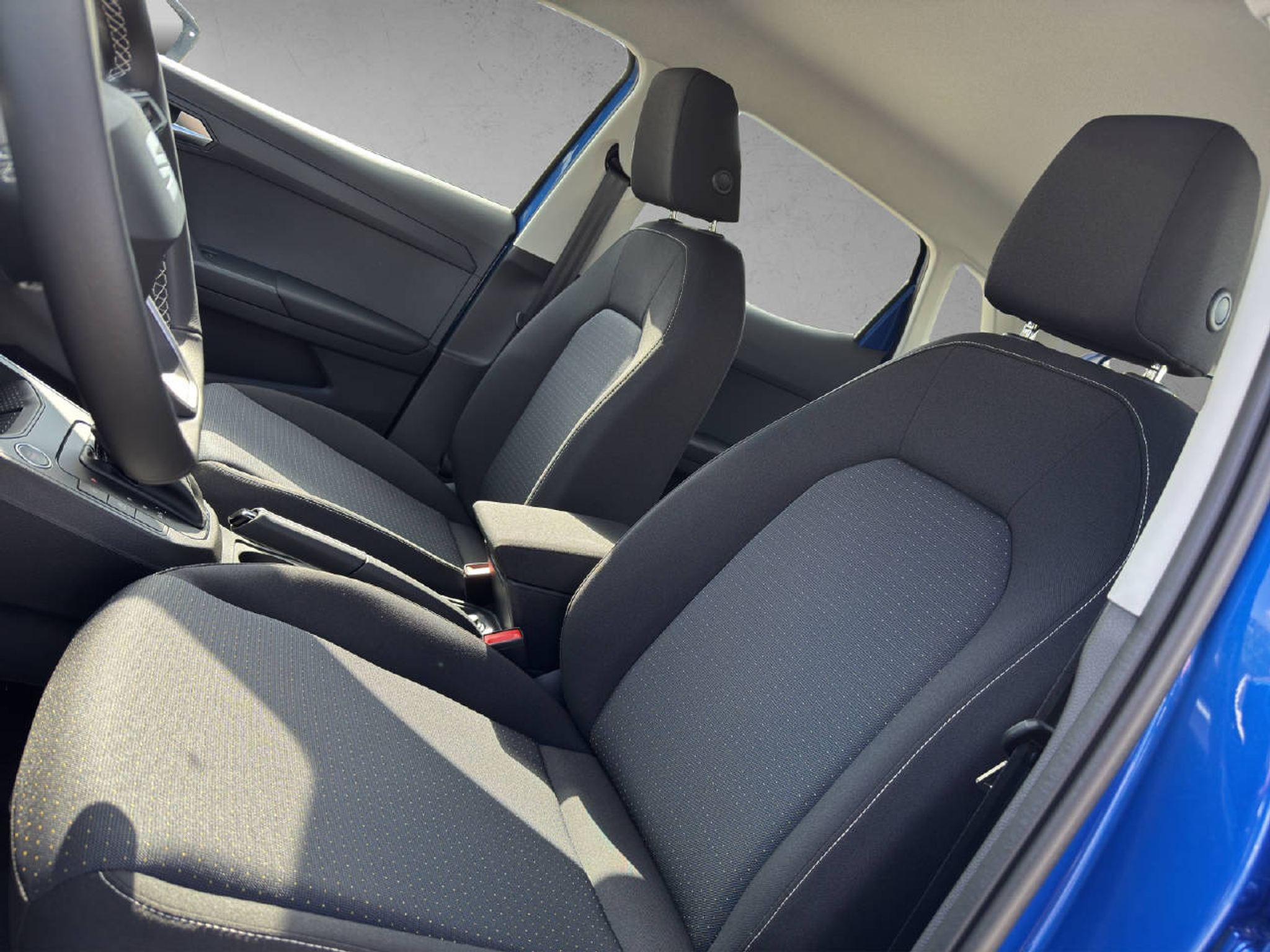 listing desktop thumbnail image 5