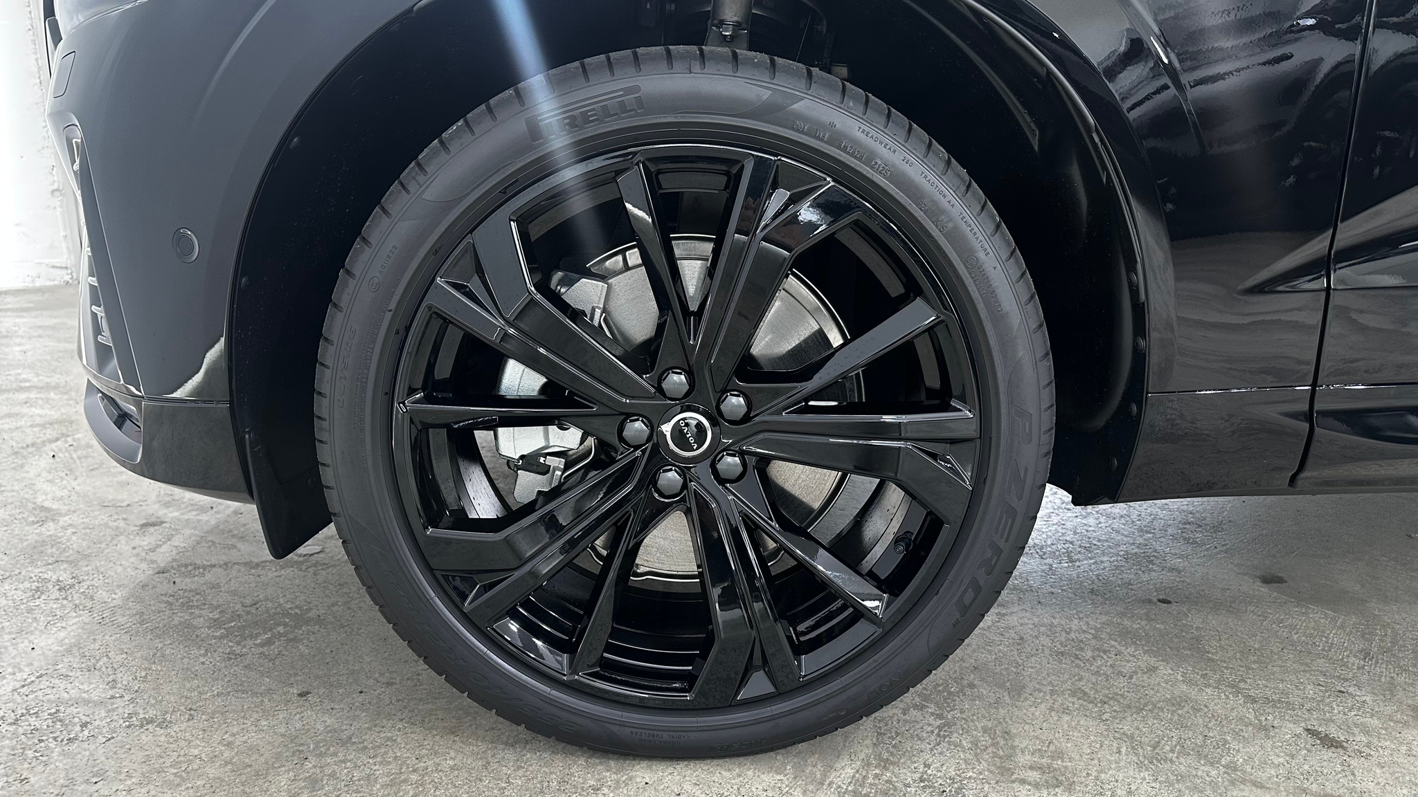 listing desktop thumbnail image 7