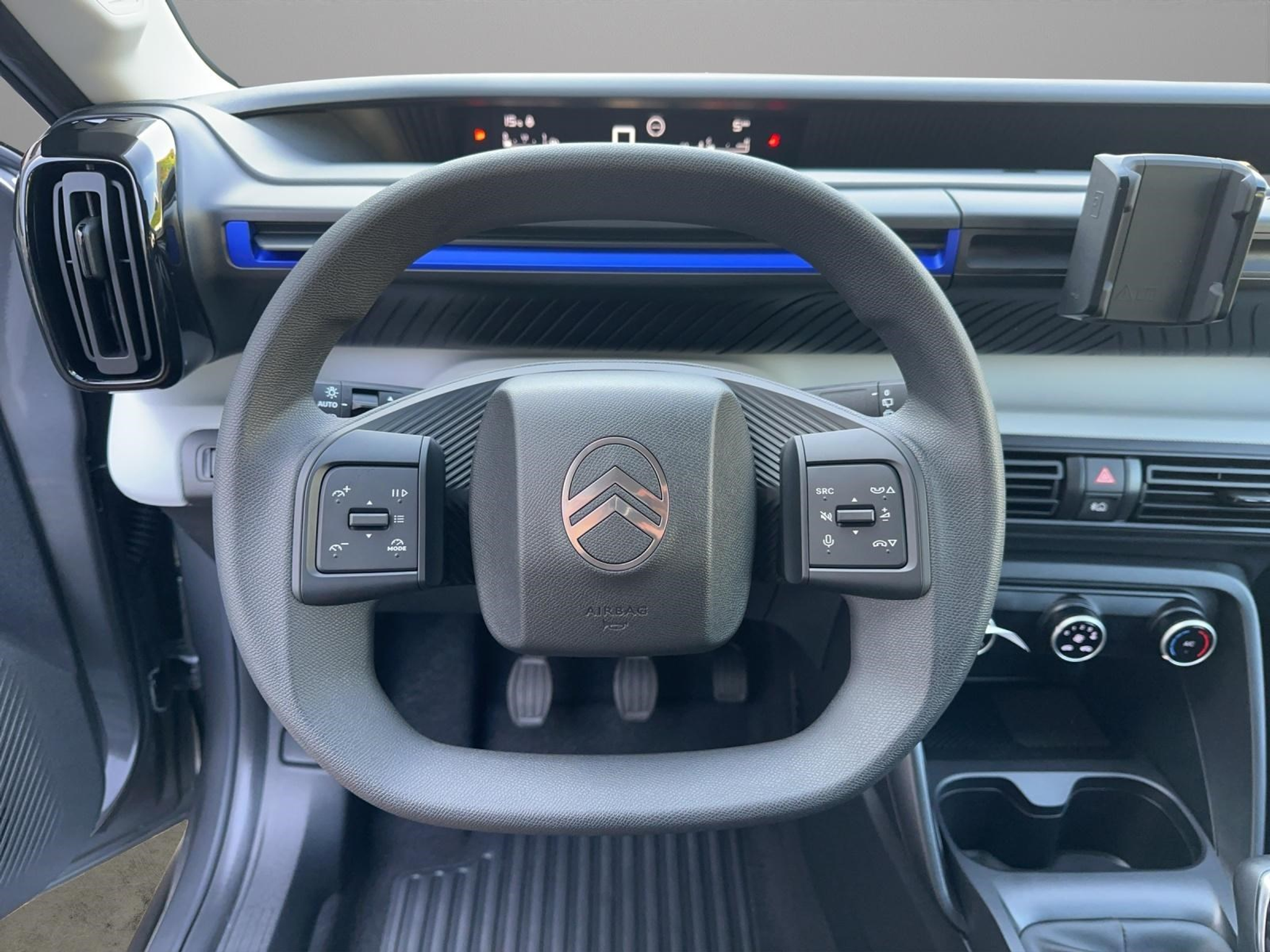 listing desktop thumbnail image 10