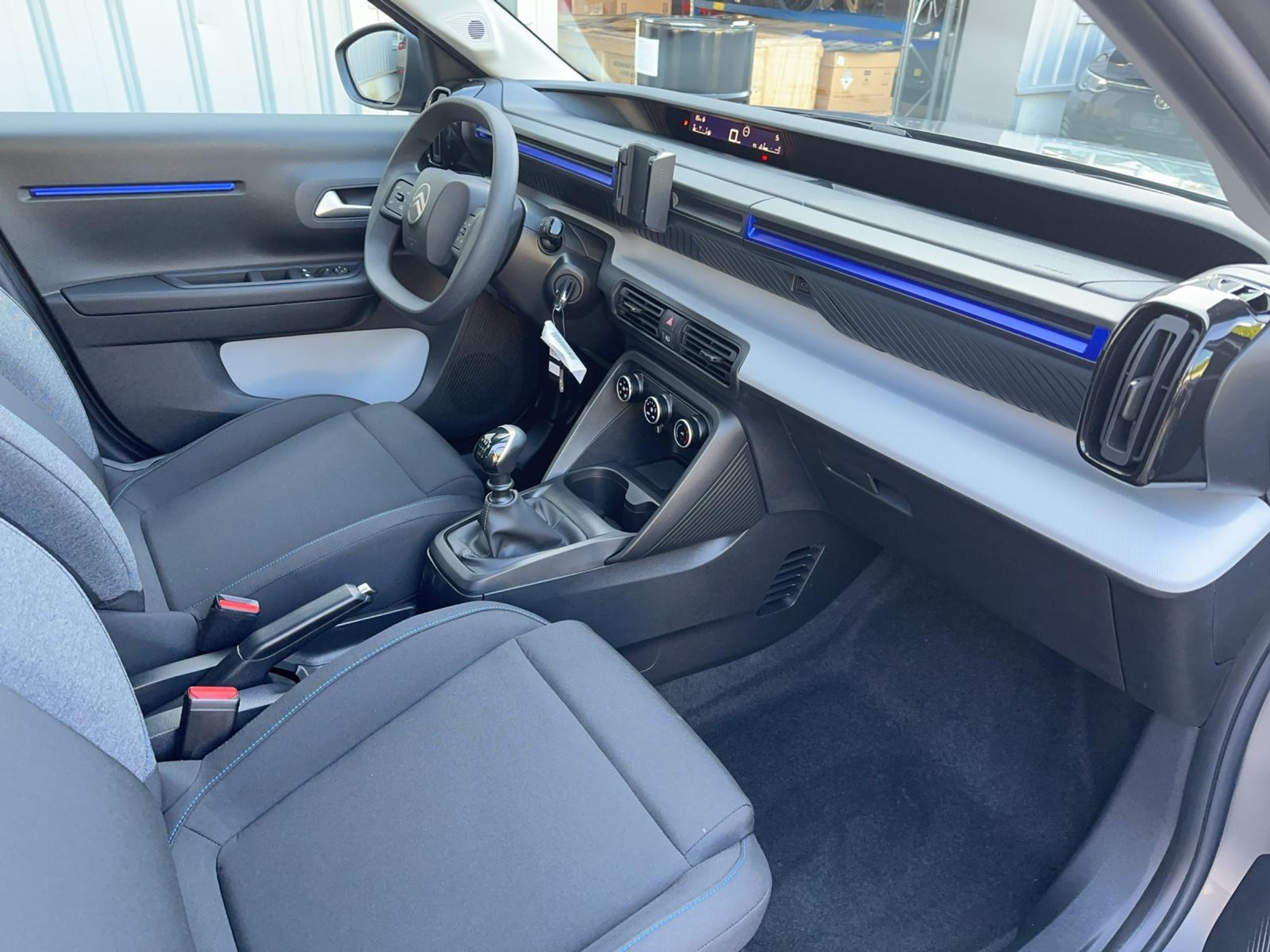 listing desktop thumbnail image 11