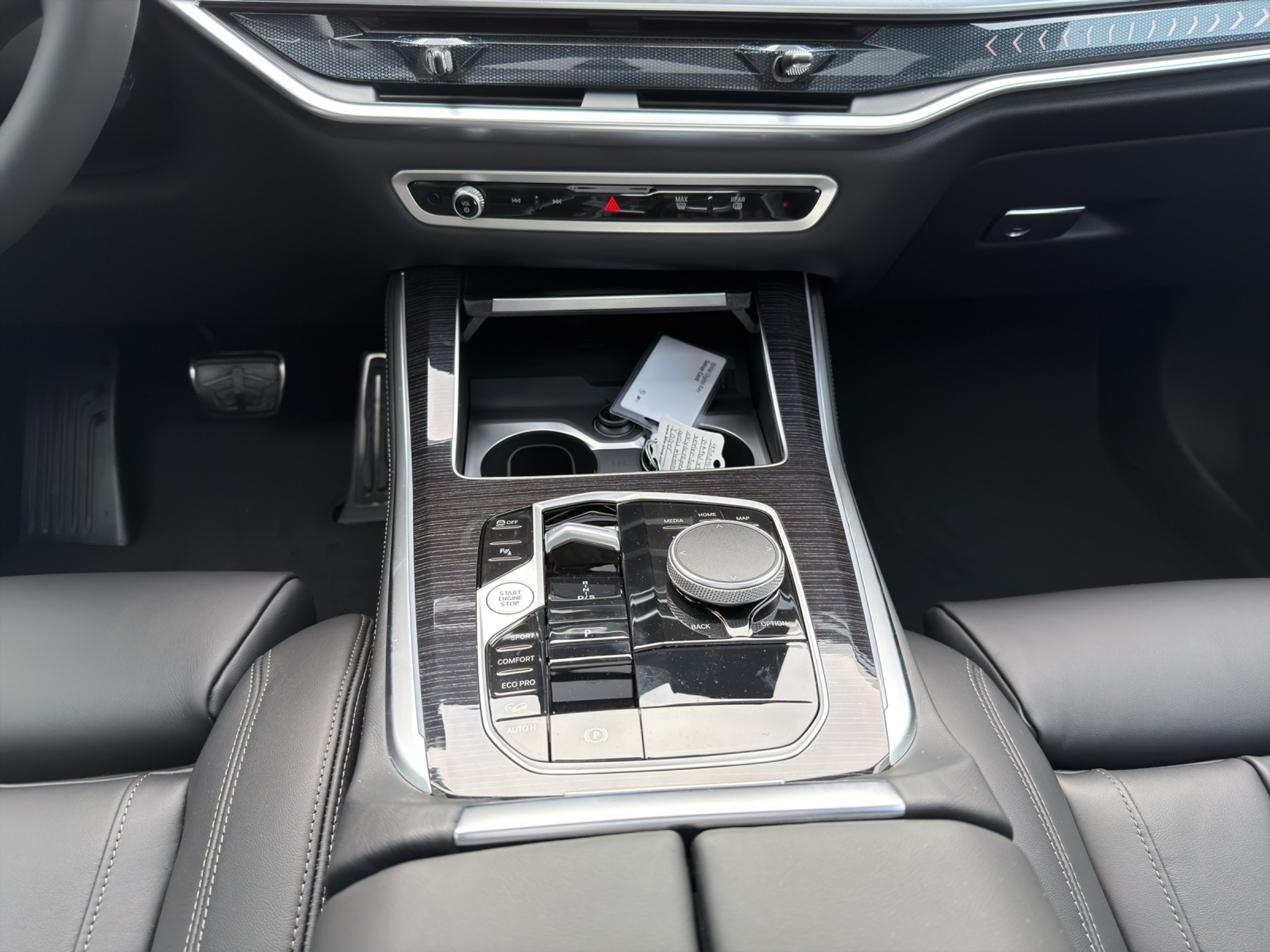 listing desktop thumbnail image 15