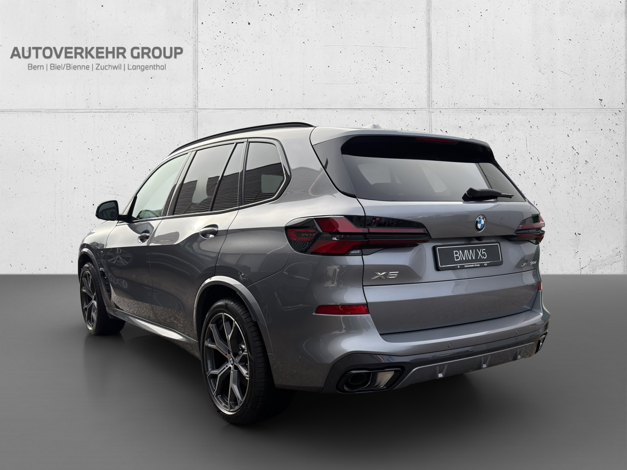 listing desktop thumbnail image 2