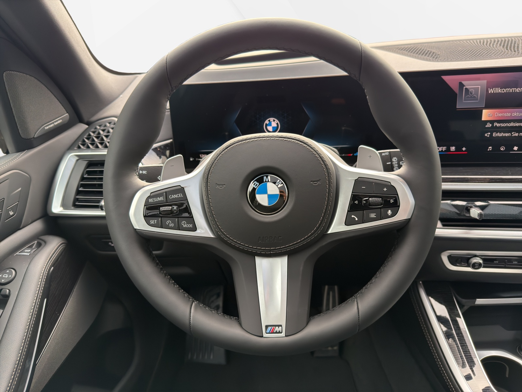 listing desktop thumbnail image 13