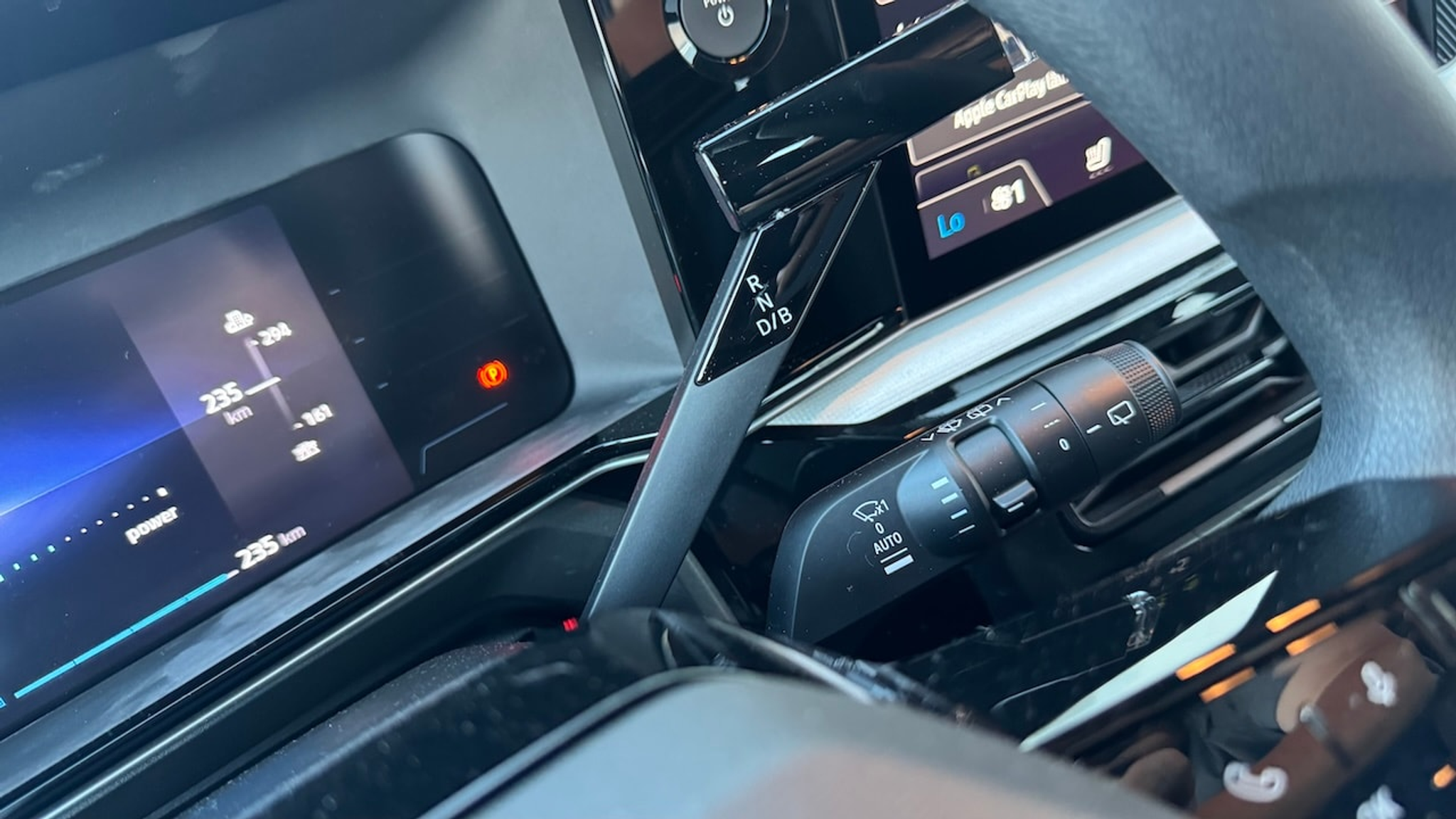 listing desktop thumbnail image 24