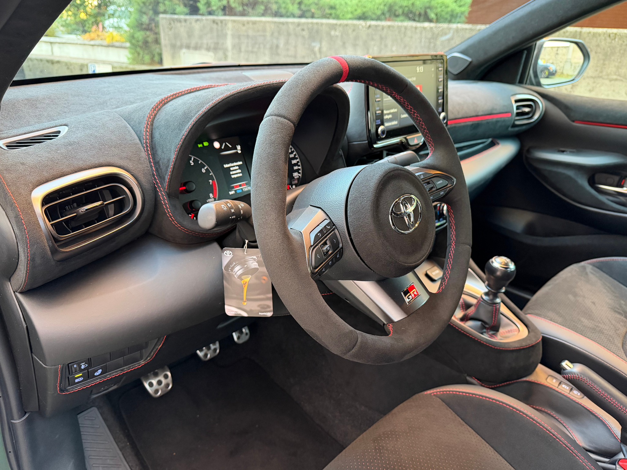 listing desktop thumbnail image 9