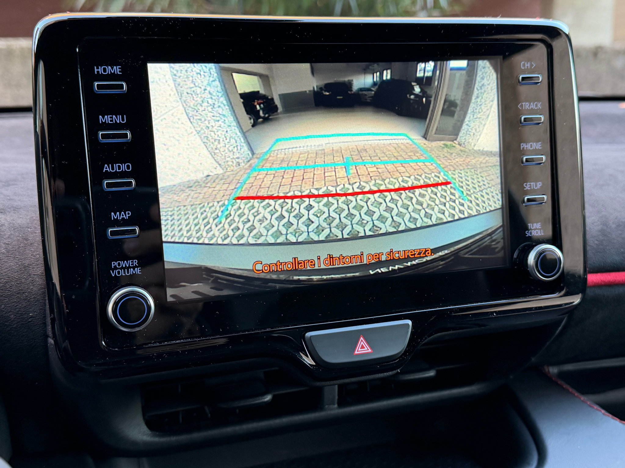 listing desktop thumbnail image 13