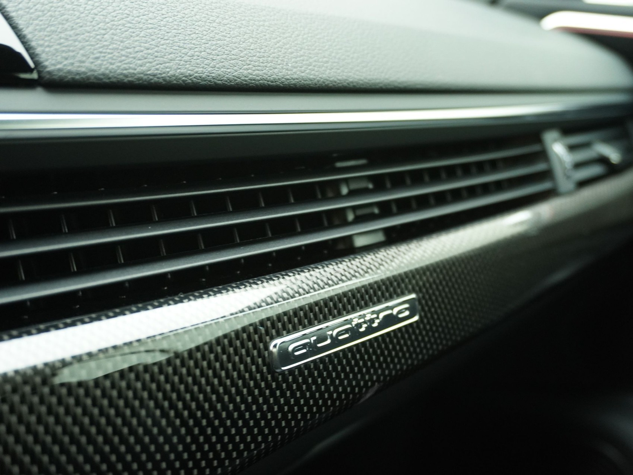 listing desktop thumbnail image 16