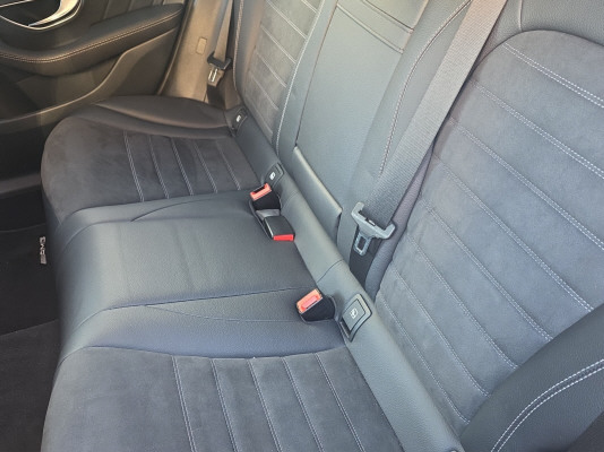 listing desktop thumbnail image 8