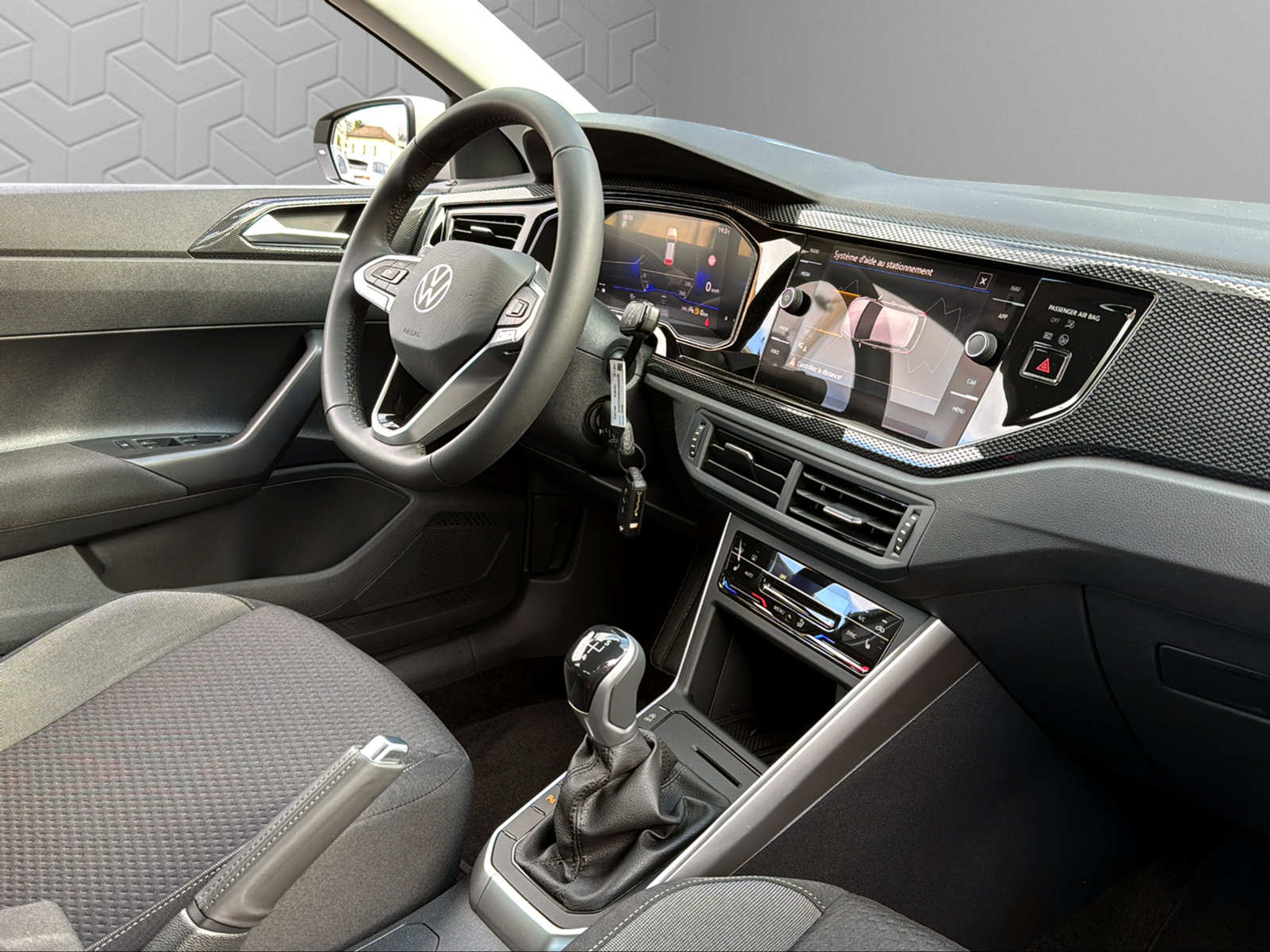 listing desktop thumbnail image 11