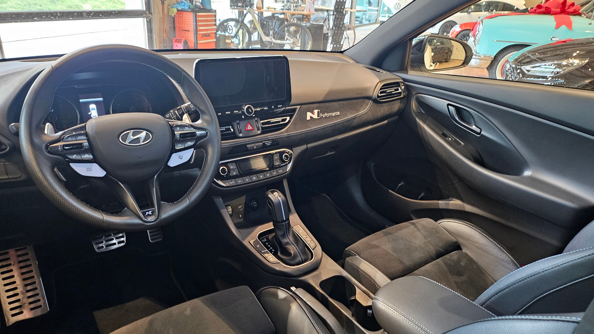 listing desktop thumbnail image 23