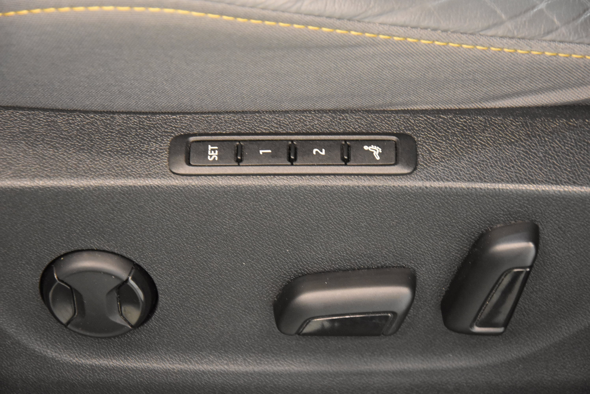 listing desktop thumbnail image 6