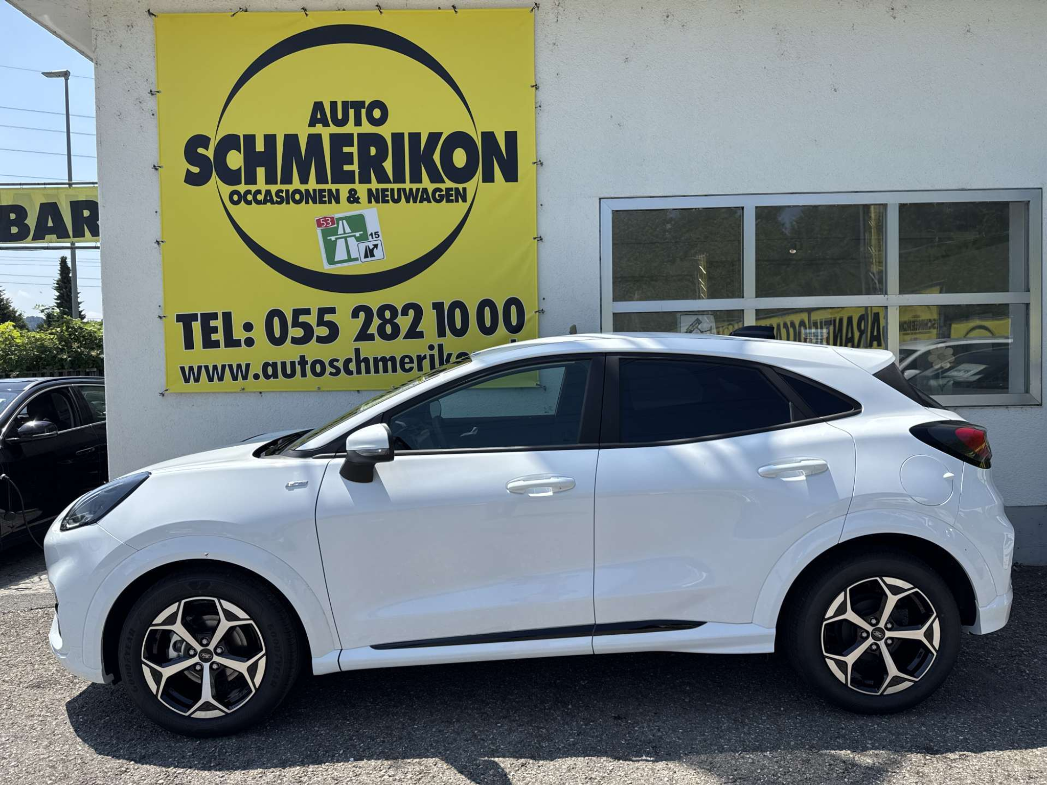 listing desktop thumbnail image 4