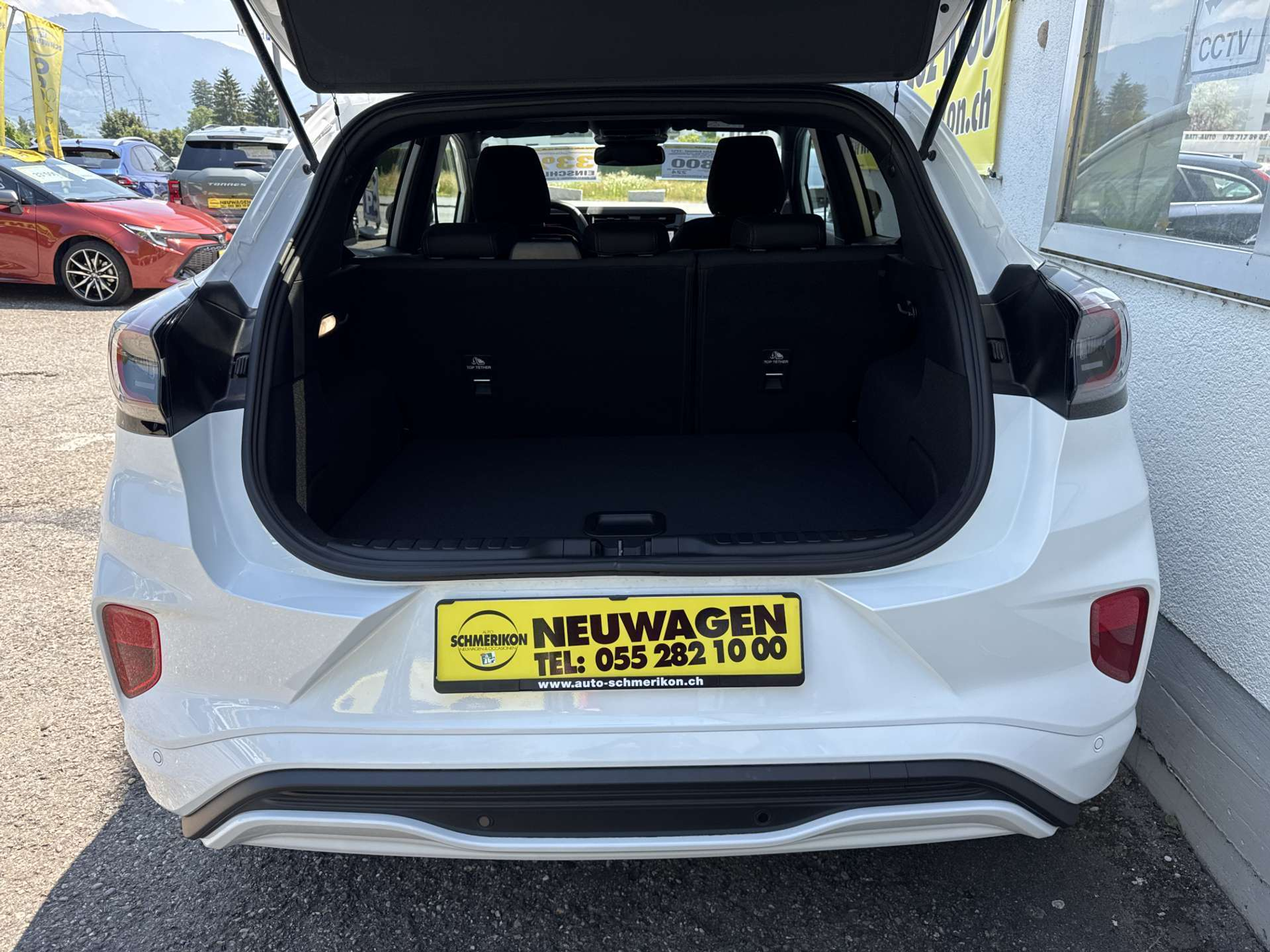 listing desktop thumbnail image 8