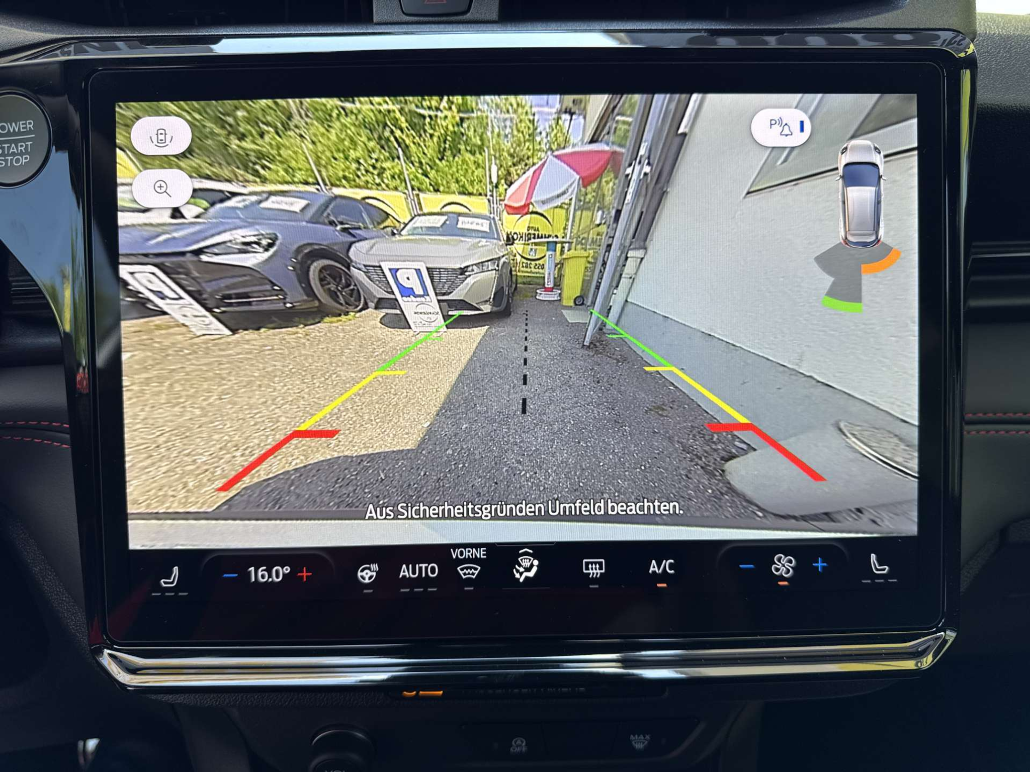 listing desktop thumbnail image 10