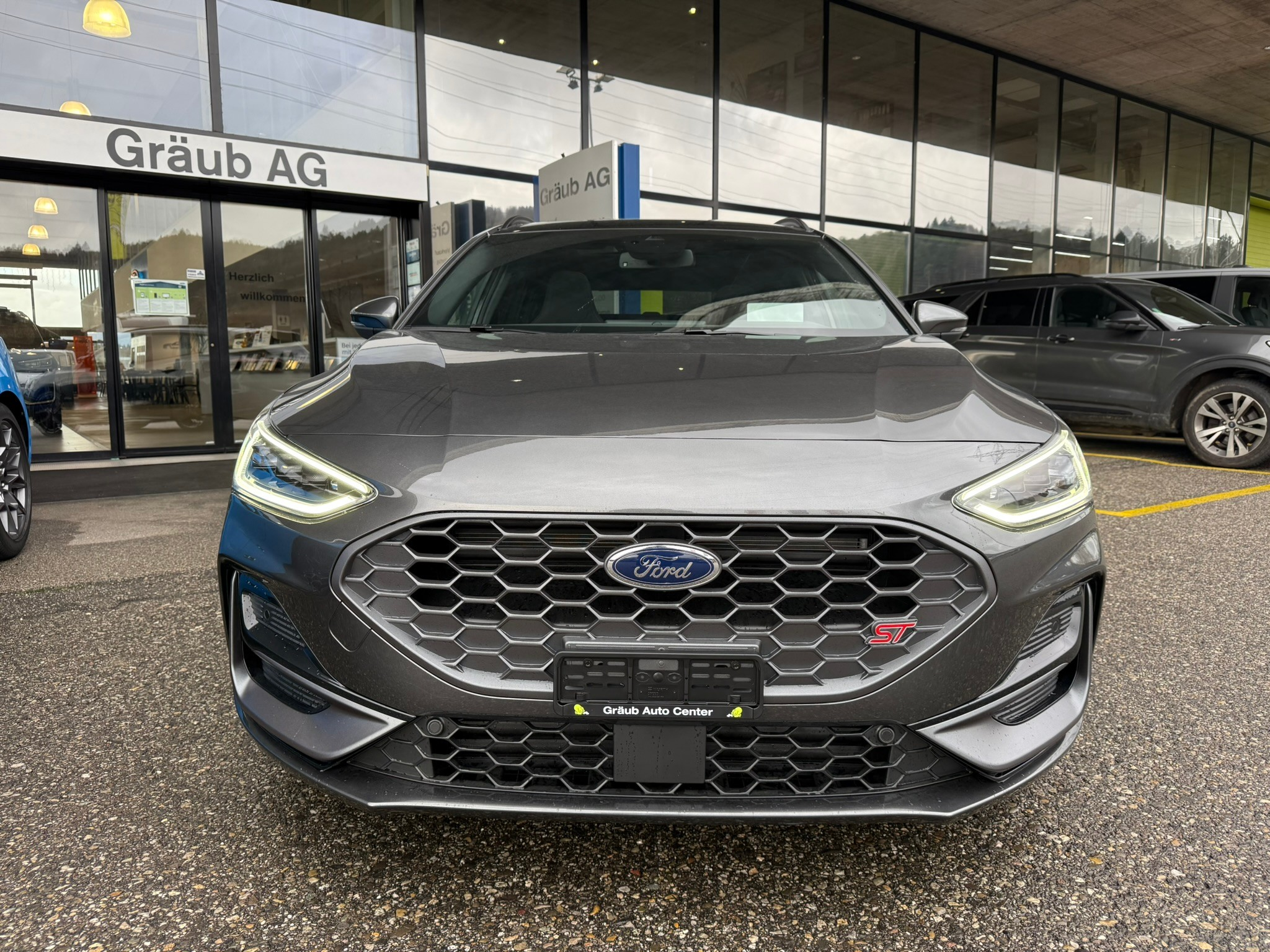 listing desktop thumbnail image 1